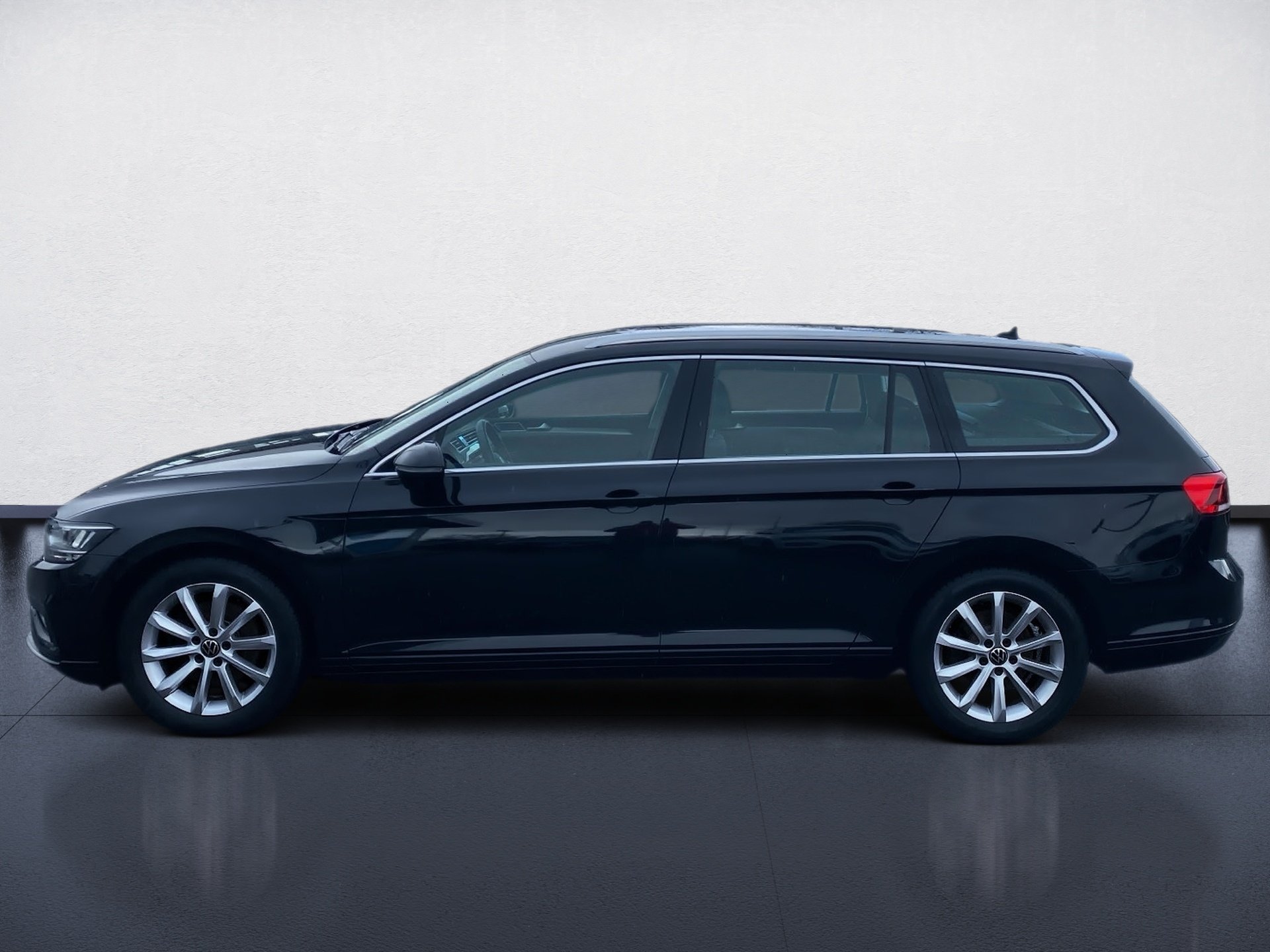 Passat Variant 1.5 TSI Business LED Navi ACC RFK