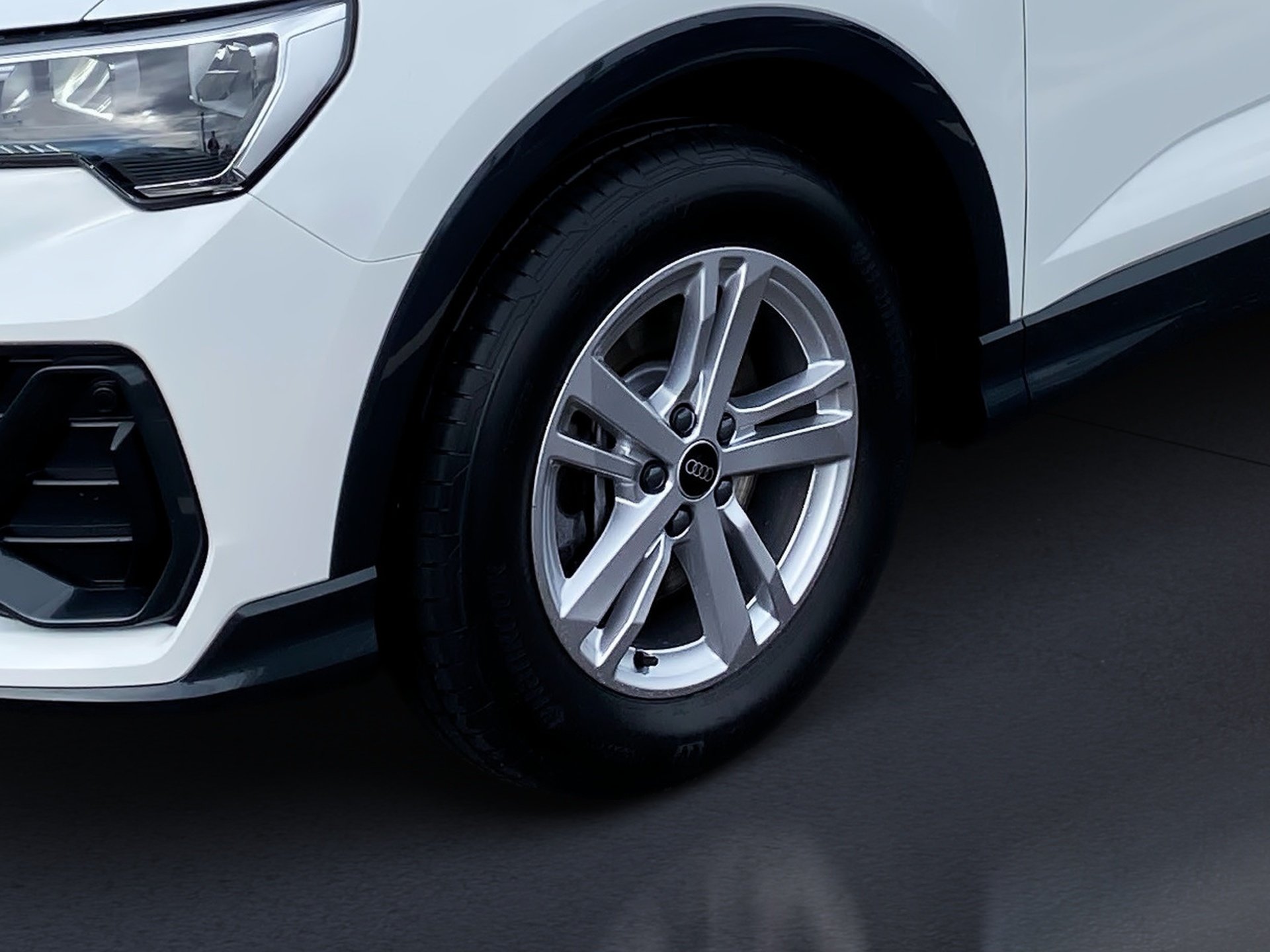 Q3 Sportback TFSI e 45 TFSI e S-tronic LED Navi PDC SHZ