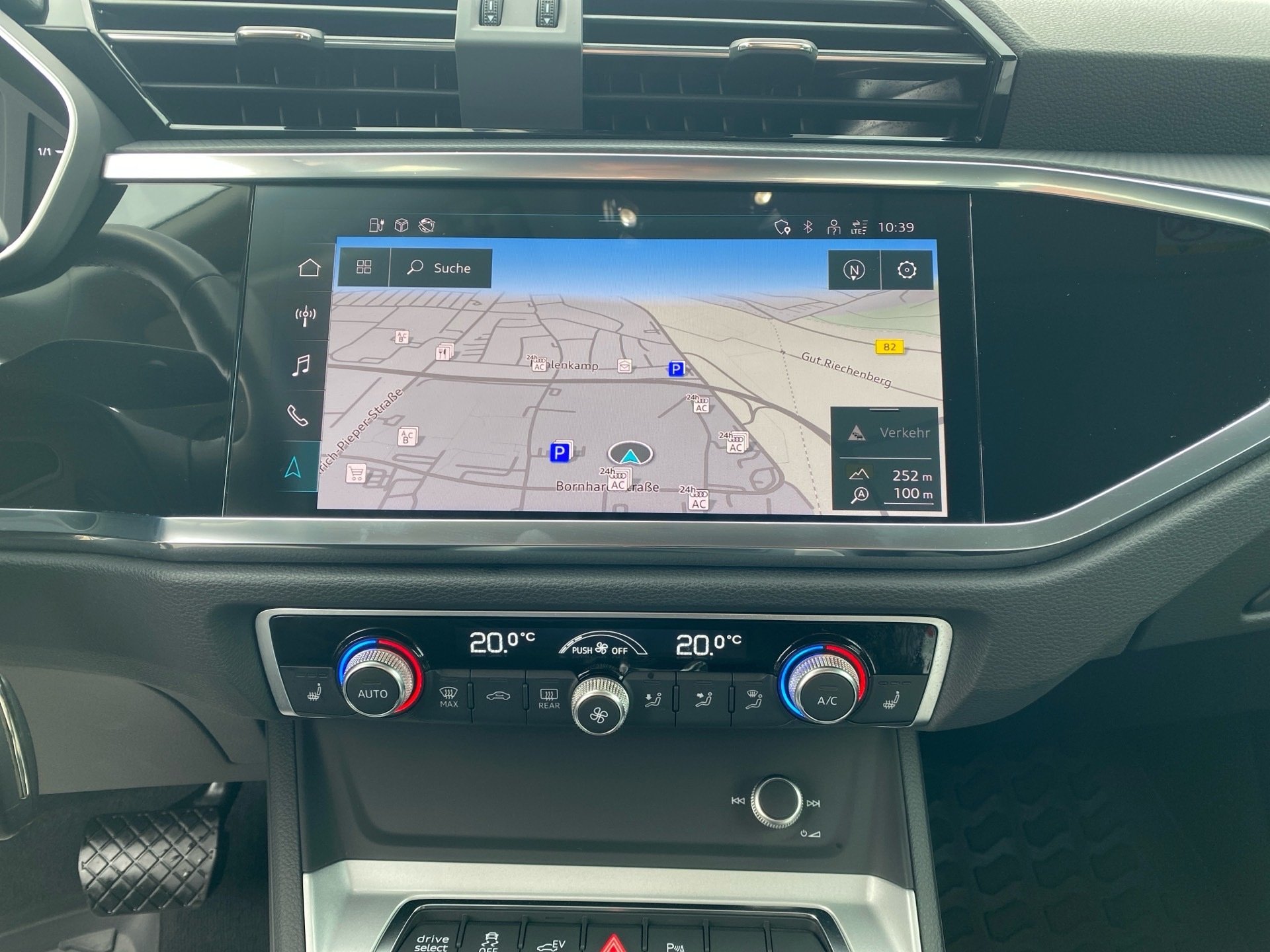 Q3 Sportback TFSI e 45 TFSI e S-tronic LED Navi PDC SHZ