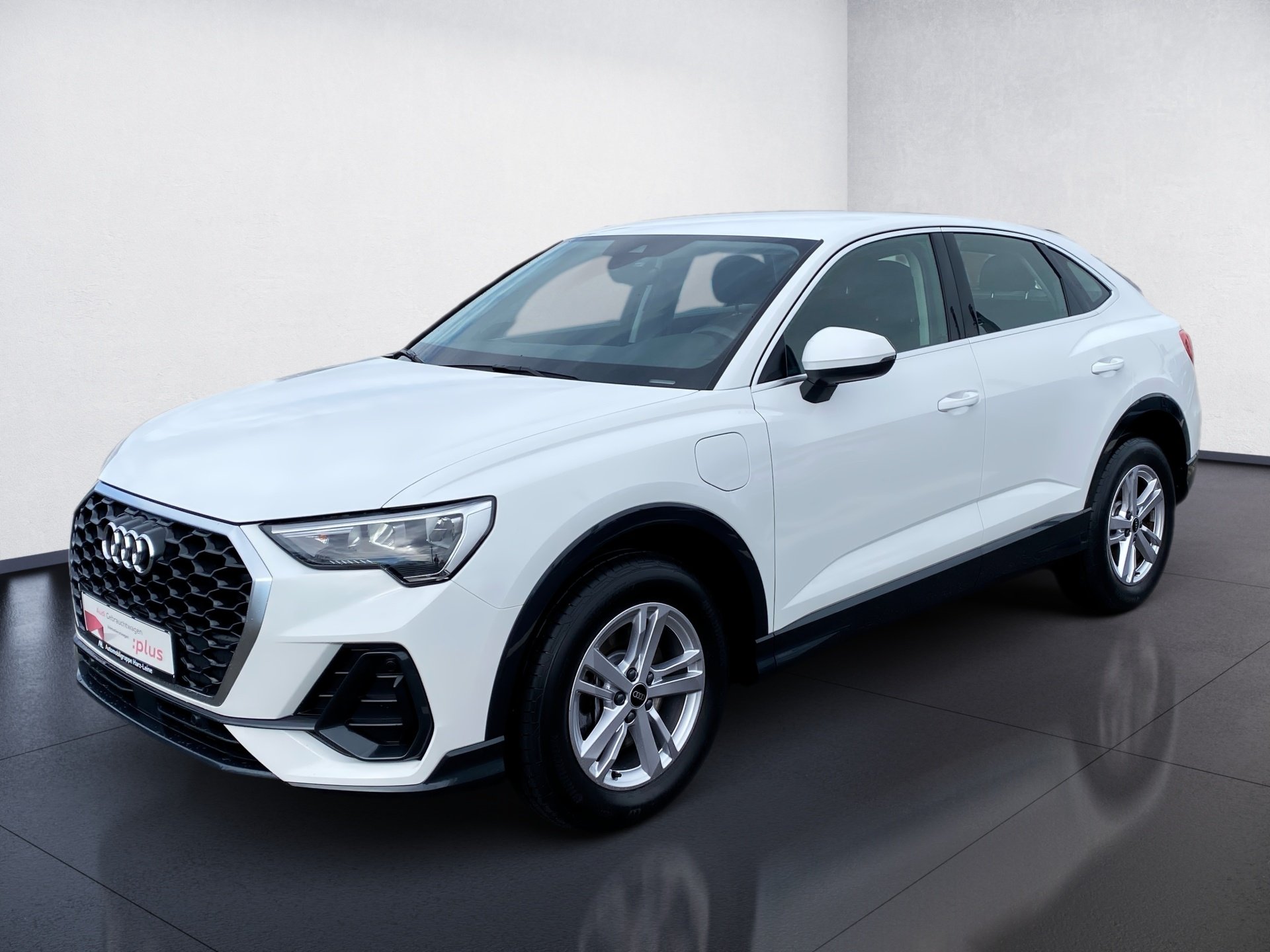 Q3 Sportback TFSI e 45 TFSI e S-tronic LED Navi PDC SHZ