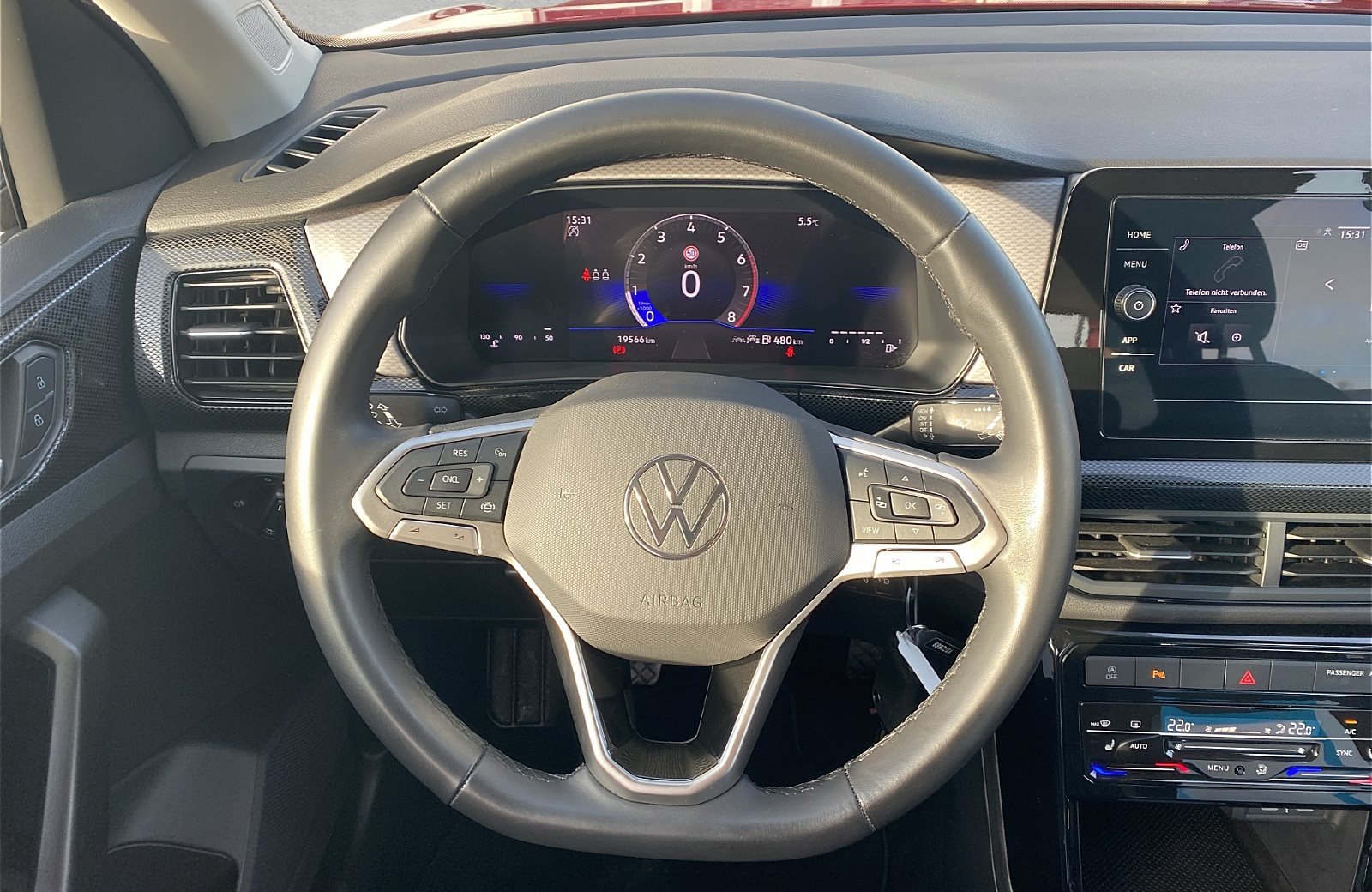 T-Cross 1.0 TSI Life LED PDC SHZ DAB+ 2xKlima LM