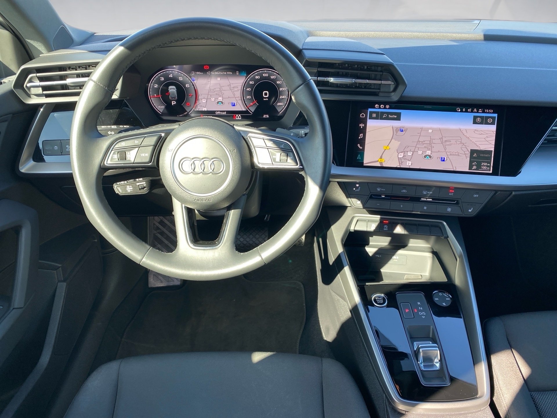 A3 Sportback 30 TFSI advanced S-tronic LED Navi Optik schwarz