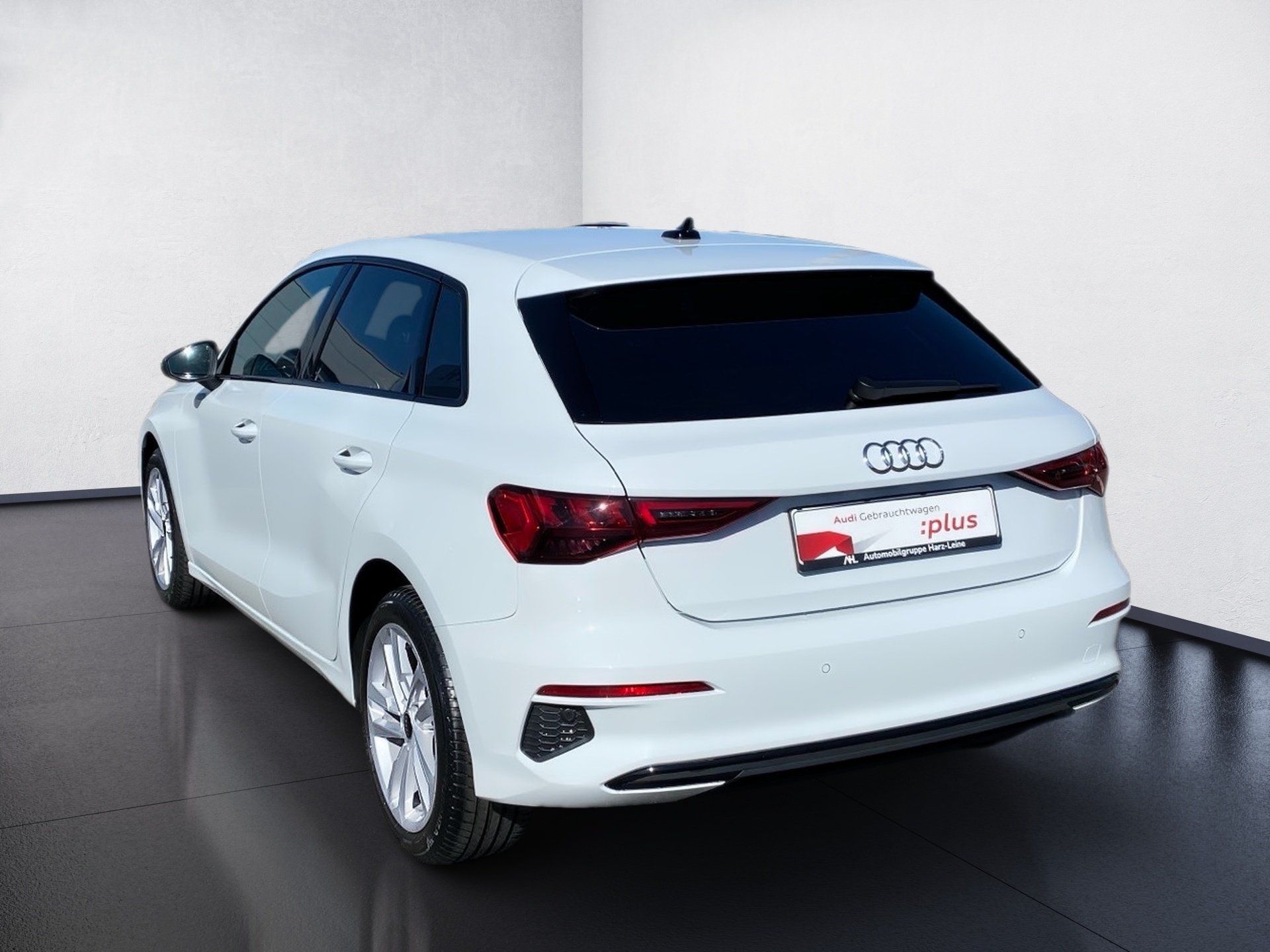 A3 Sportback 30 TFSI advanced S-tronic LED Navi Optik schwarz