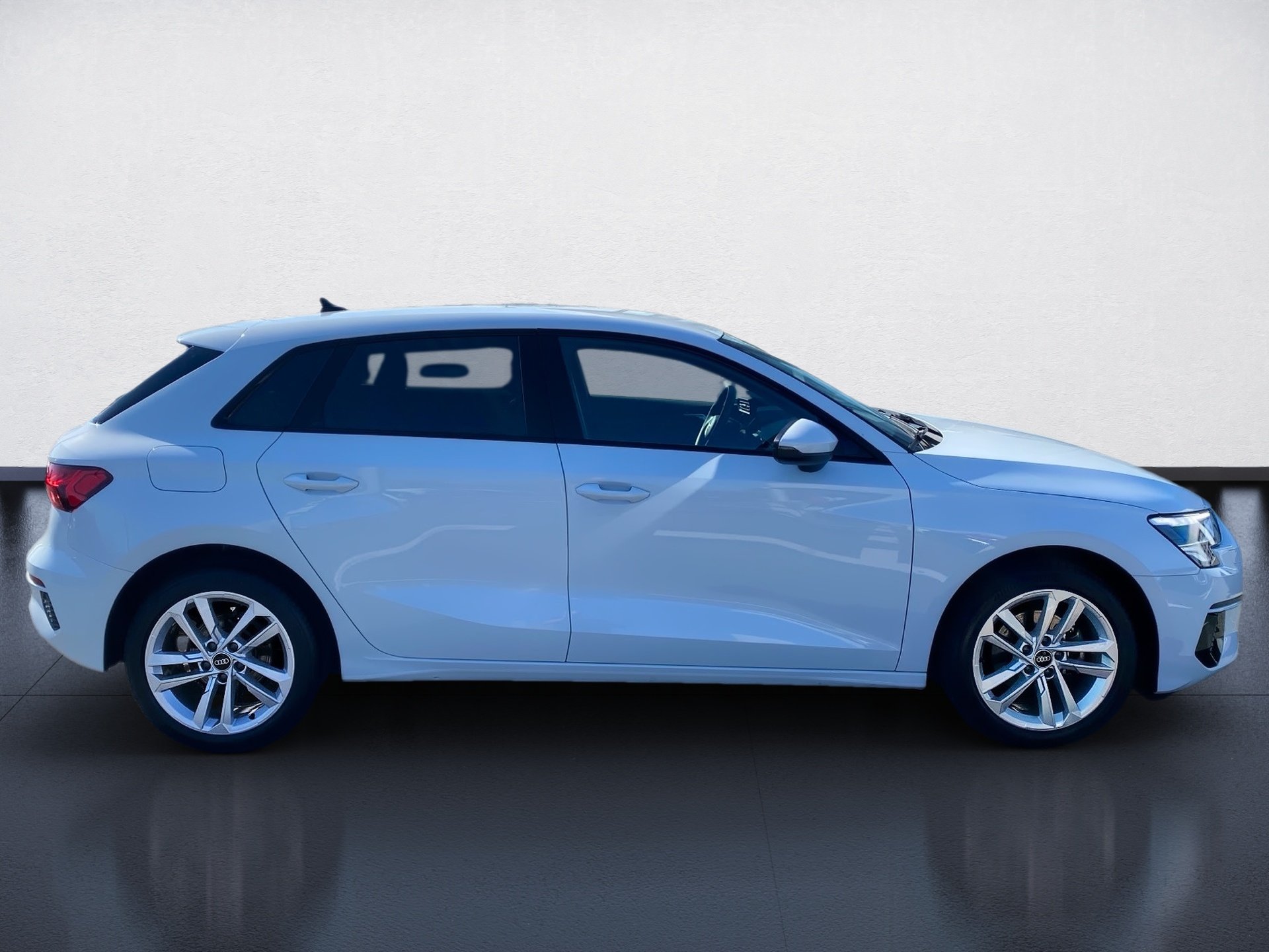 A3 Sportback 30 TFSI advanced S-tronic LED Navi Optik schwarz