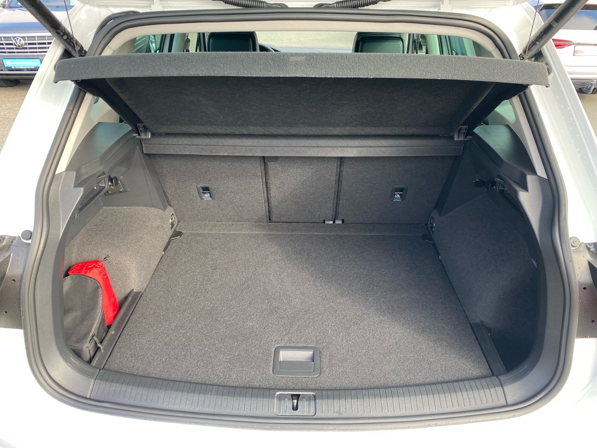 Tiguan 1.5 TSI Urban Sport LED Navi ACC AHK ACC