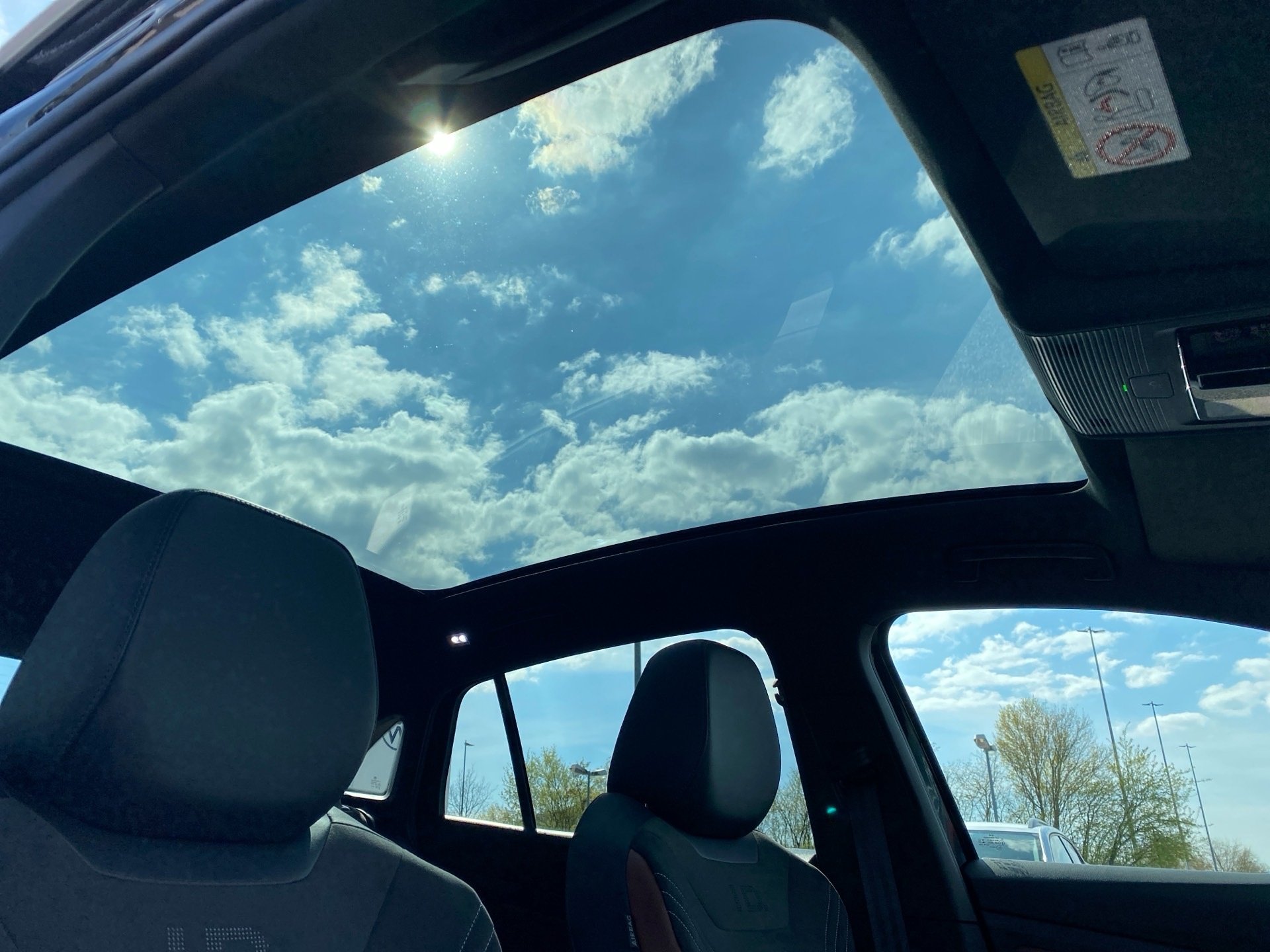 ID.5 Pro Performance Wärmepumpe Matrix Navi Pano