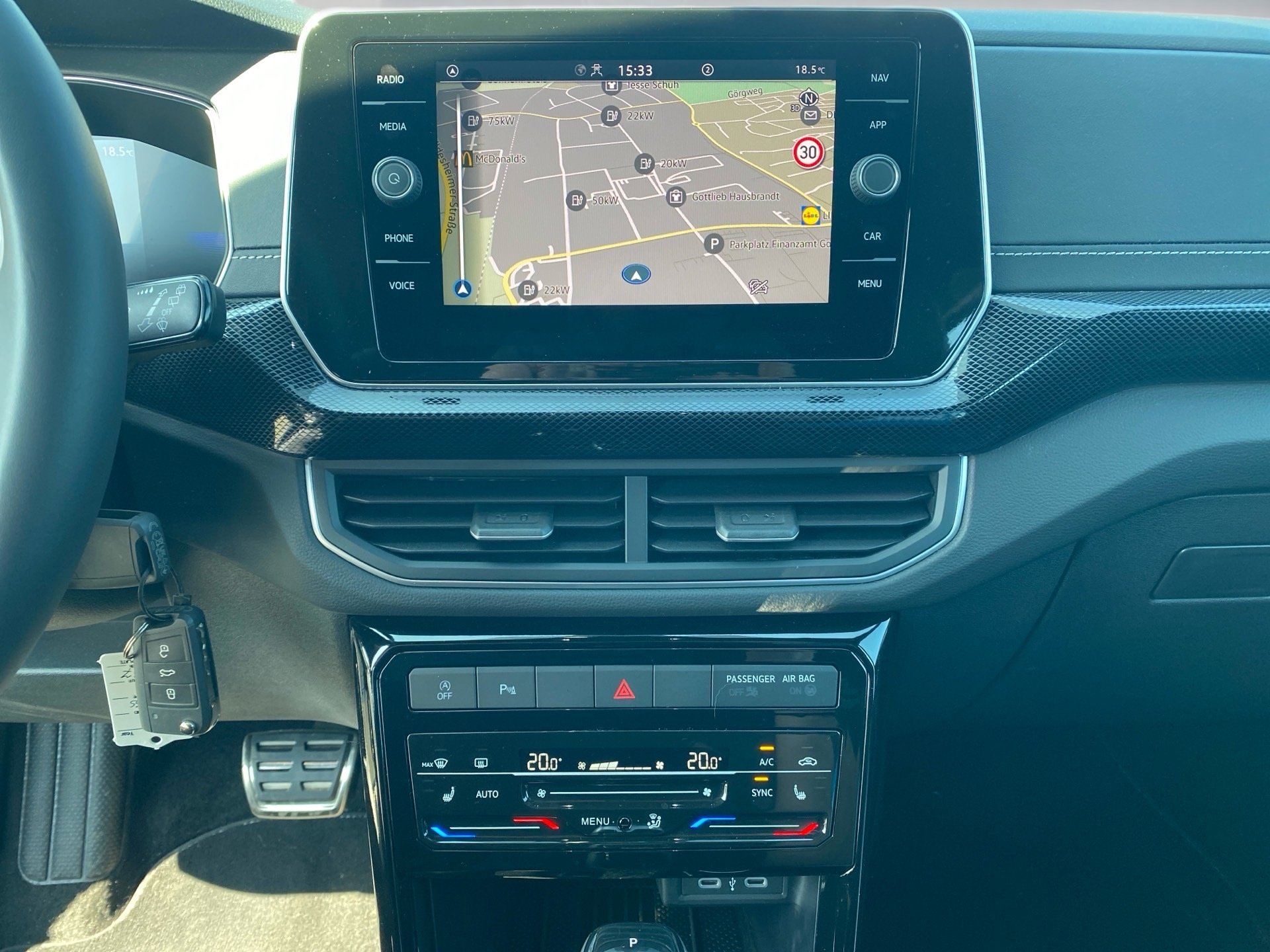 T-Cross 1.0 TSI R-Line DSG Matrix Navi ACC RFK App-Connect