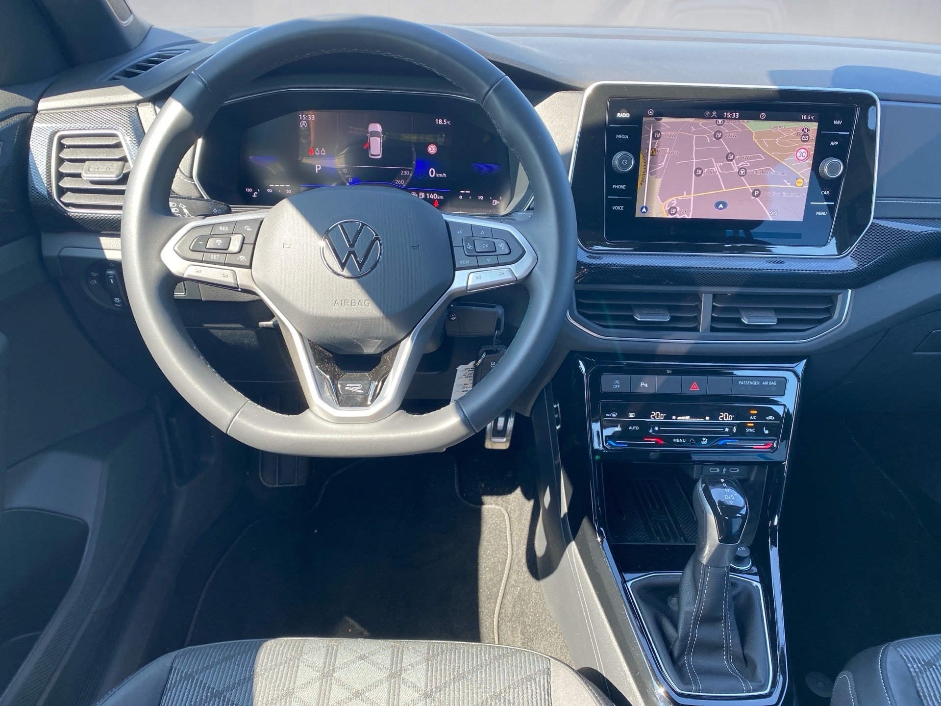 T-Cross 1.0 TSI R-Line DSG Matrix Navi ACC RFK App-Connect