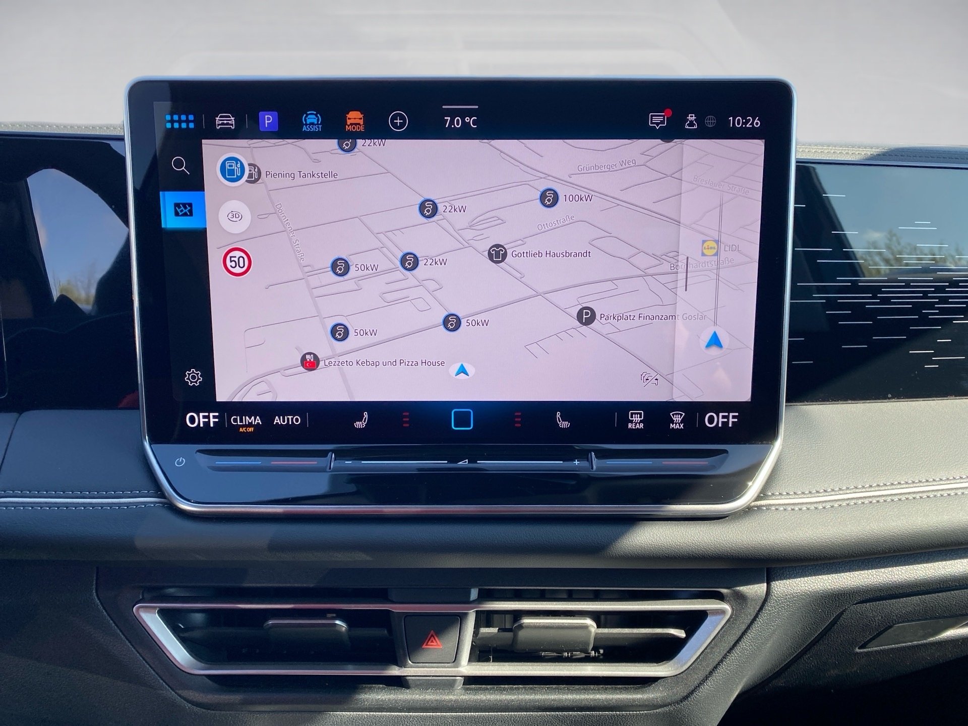 Tiguan 2.0 TDI Elegance DSG HD-Matrix AHK HuD Navi ACC Massage