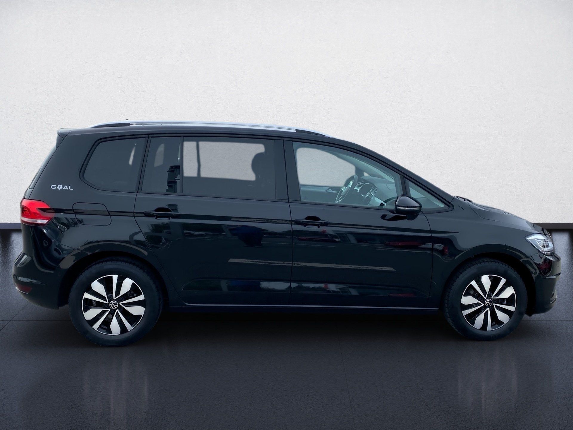 Touran 2.0 TDI GOAL DSG AHK IQ.Light ACC Navi 7-Sitzer