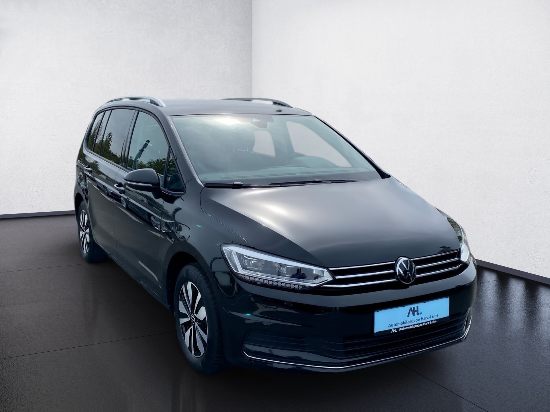 Touran 2.0 TDI GOAL DSG AHK IQ.Light ACC Navi 7-Sitzer