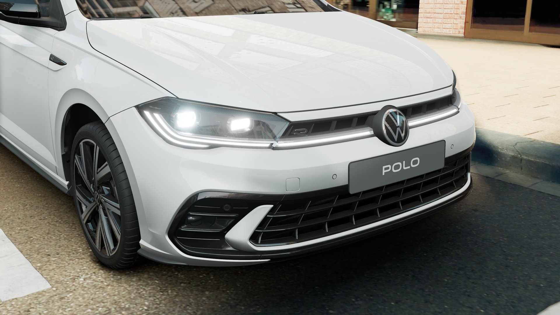 Polo 1.0 TSI R-Line DSG Matrix RFK AHK App-Connect