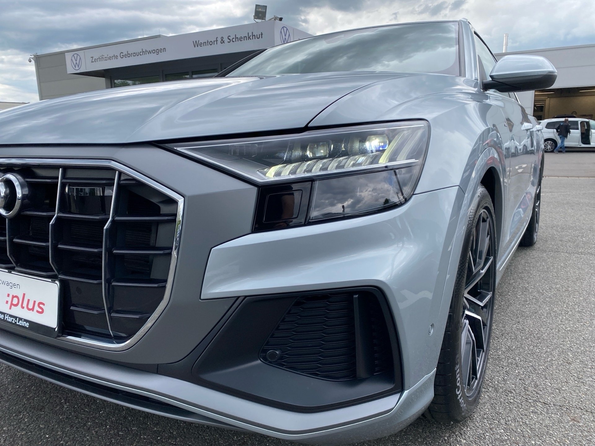 Q8 50 TDI S line quattro Tiptronic HD-Matrix Pano Allradlenkung
