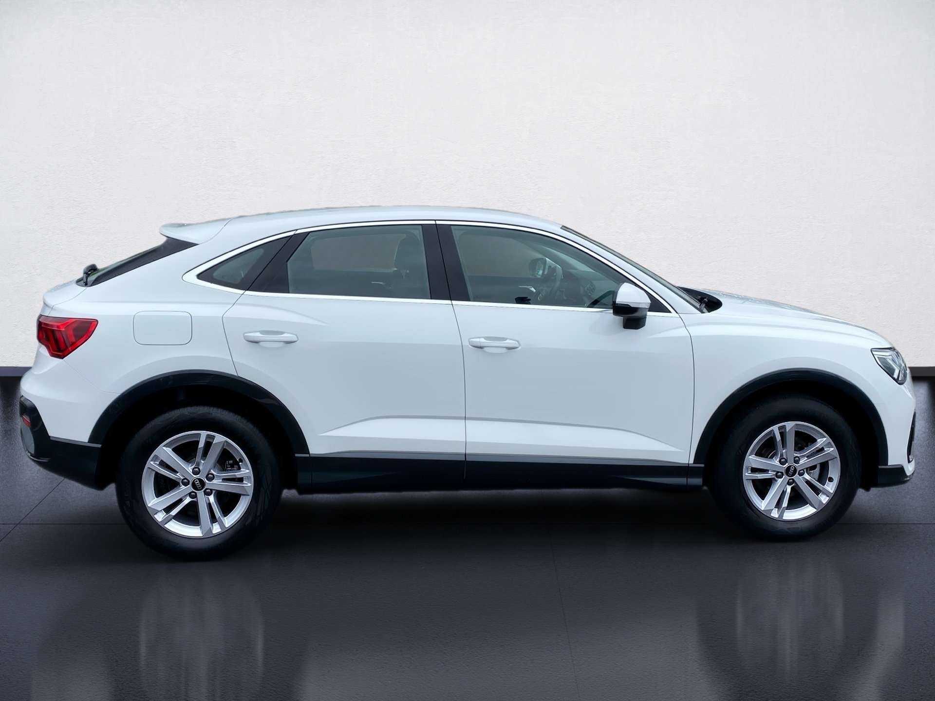 Q3 Sportback 35 TFSI S-tronic LED Navi RFK PDC