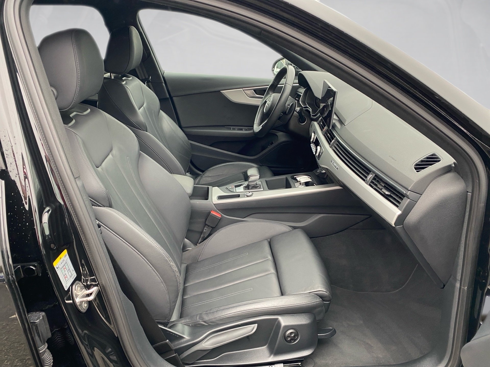 A4 Allroad 40 TDI quattro S-tronic Matrix Navi AHK Leder