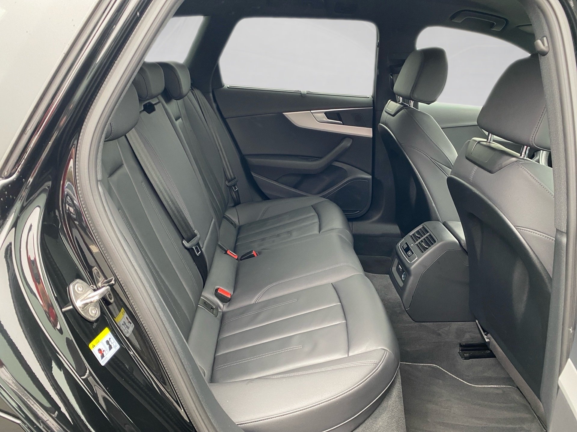 A4 Allroad 40 TDI quattro S-tronic Matrix Navi AHK Leder