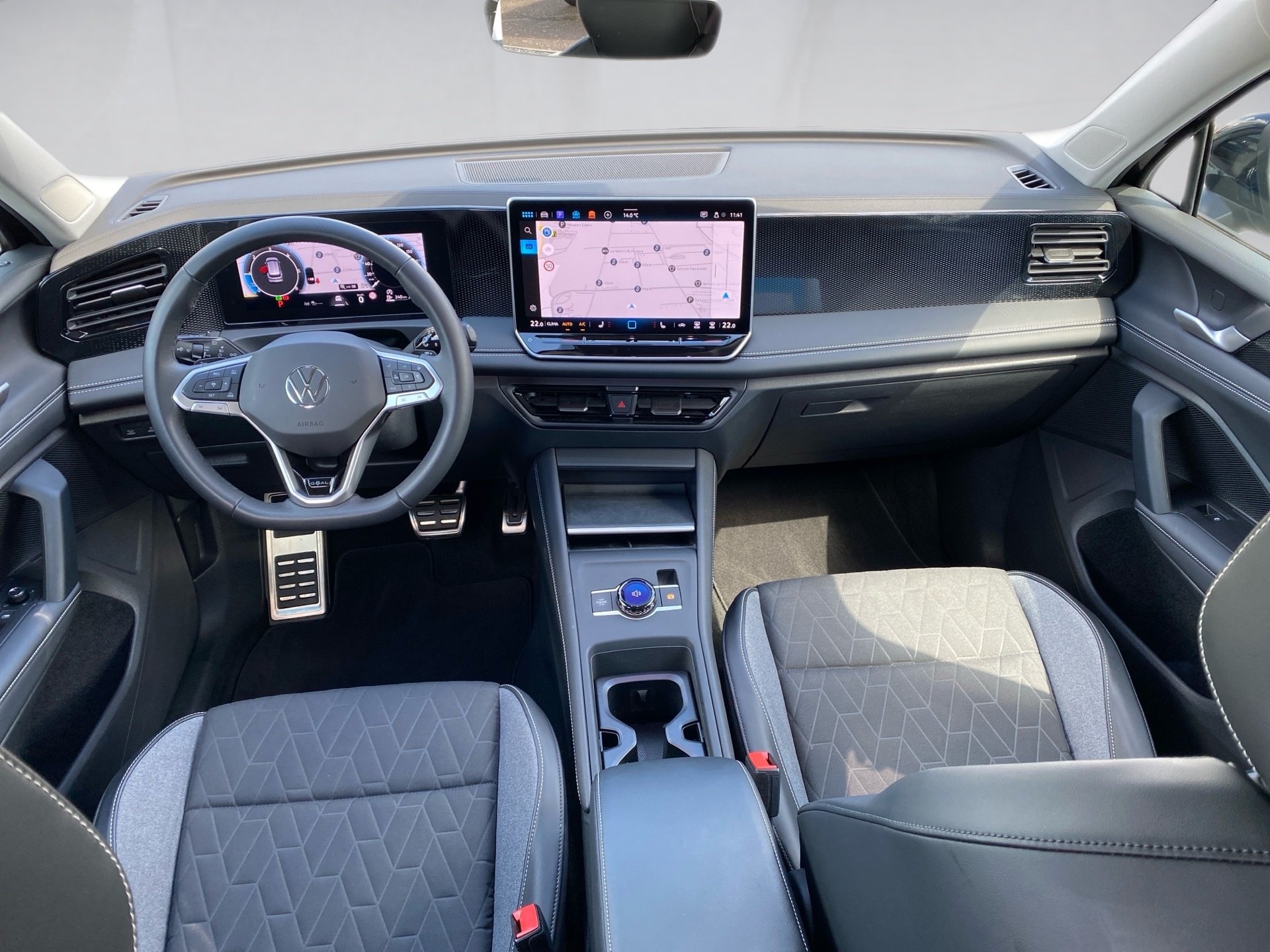 Tiguan 2.0 TDI Goal DSG AHK Navi LED+ ACC AreaView