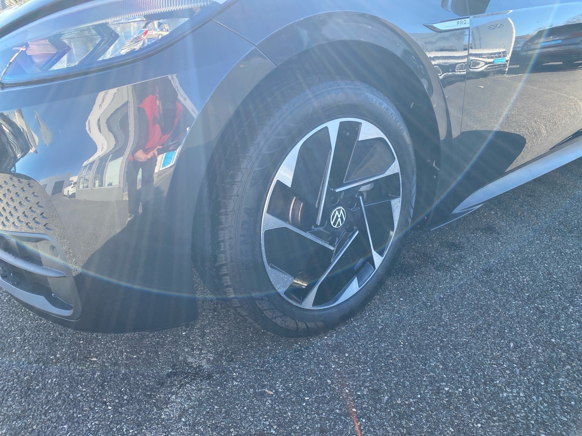 ID.3 Pro Pro LED Navi PDC SHZ AHK AUT KlimaA LED