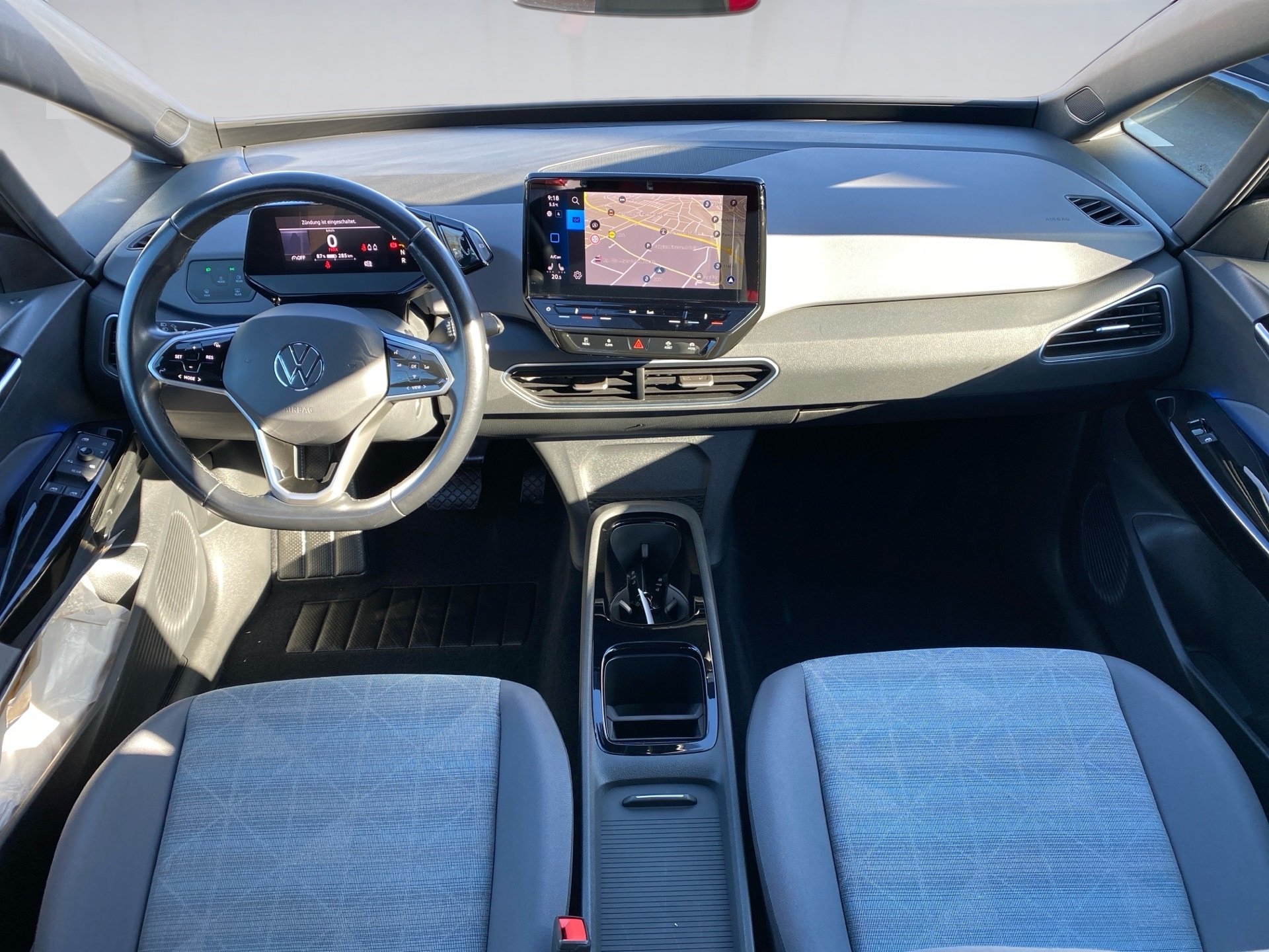 ID.3 Pro Pro LED Navi PDC SHZ AHK AUT KlimaA LED