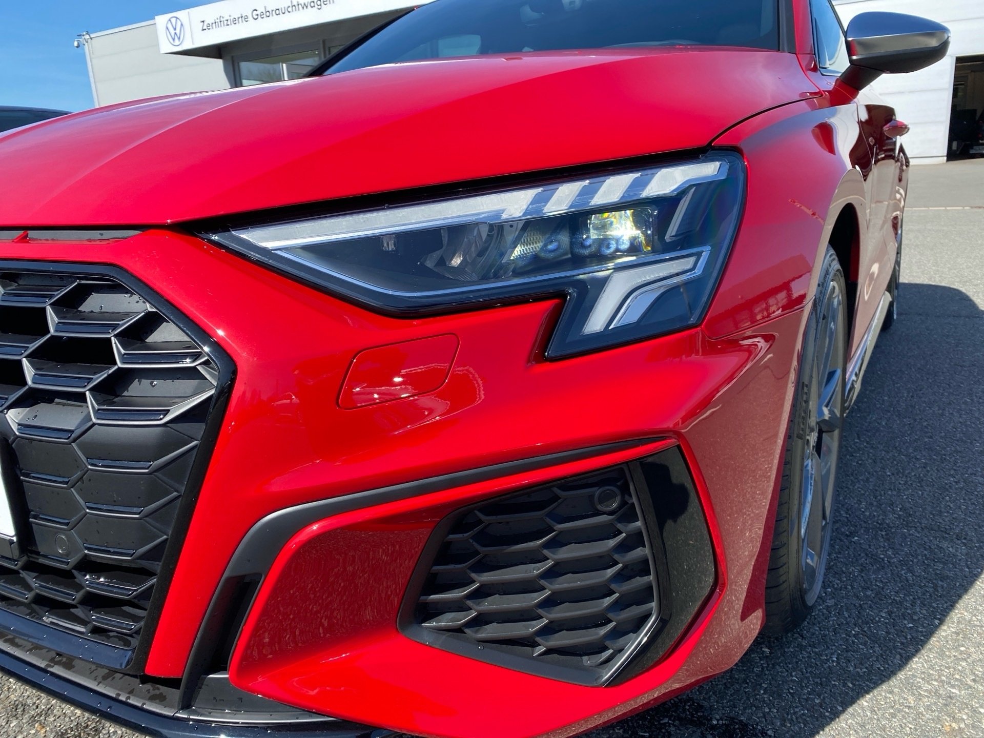 S3 Sportback 2.0 TFSI quattro S-tronic LED Navi HuD Pano