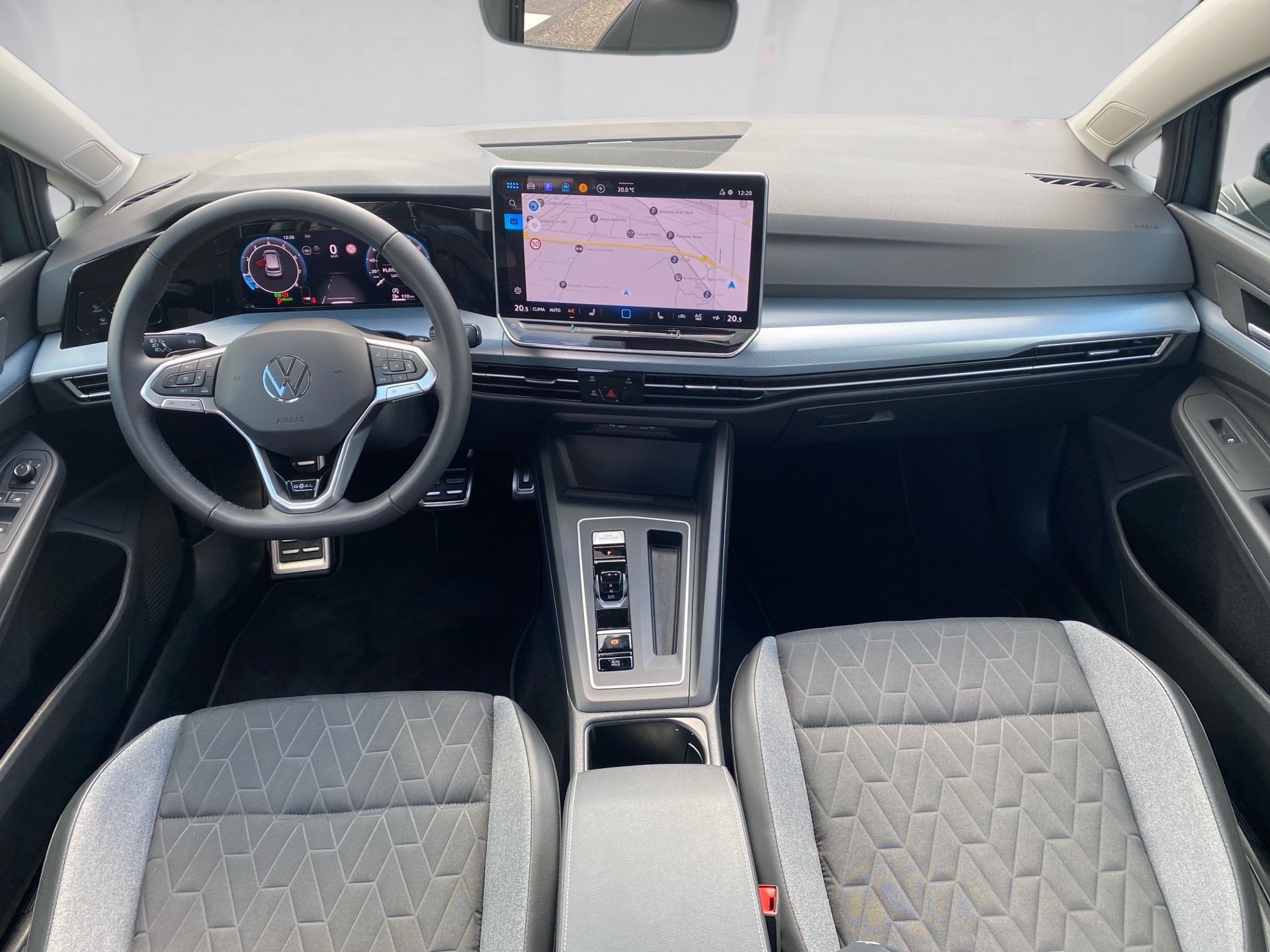 Golf 1.5 eTSI Goal DSG AHK Matrix Navi ACC RFK