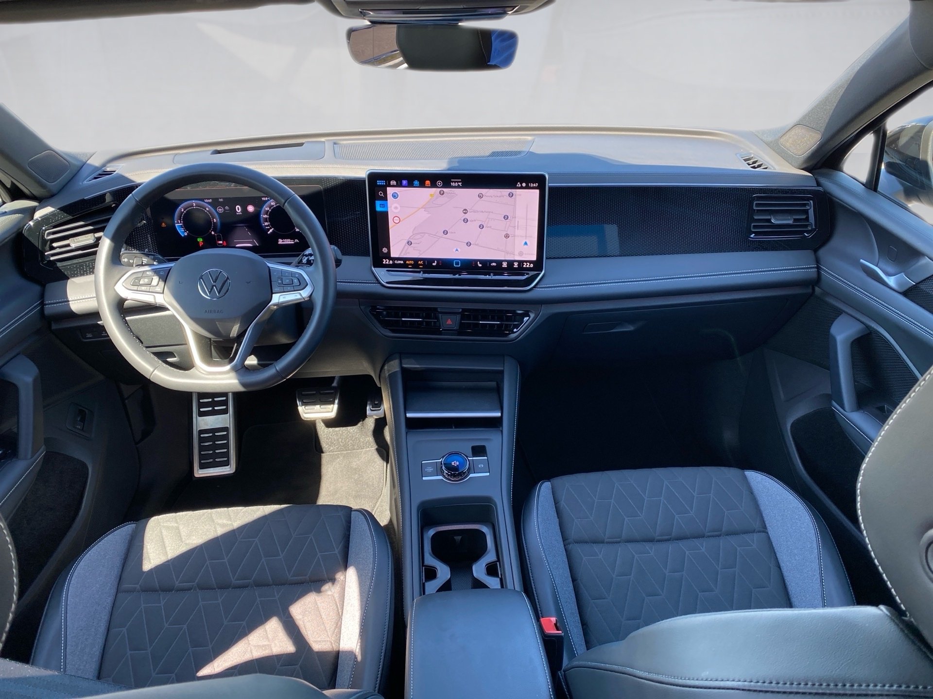 Tiguan 2.0 TDI Goal DSG AHK HD-Matrix HuD Navi ACC AreaView