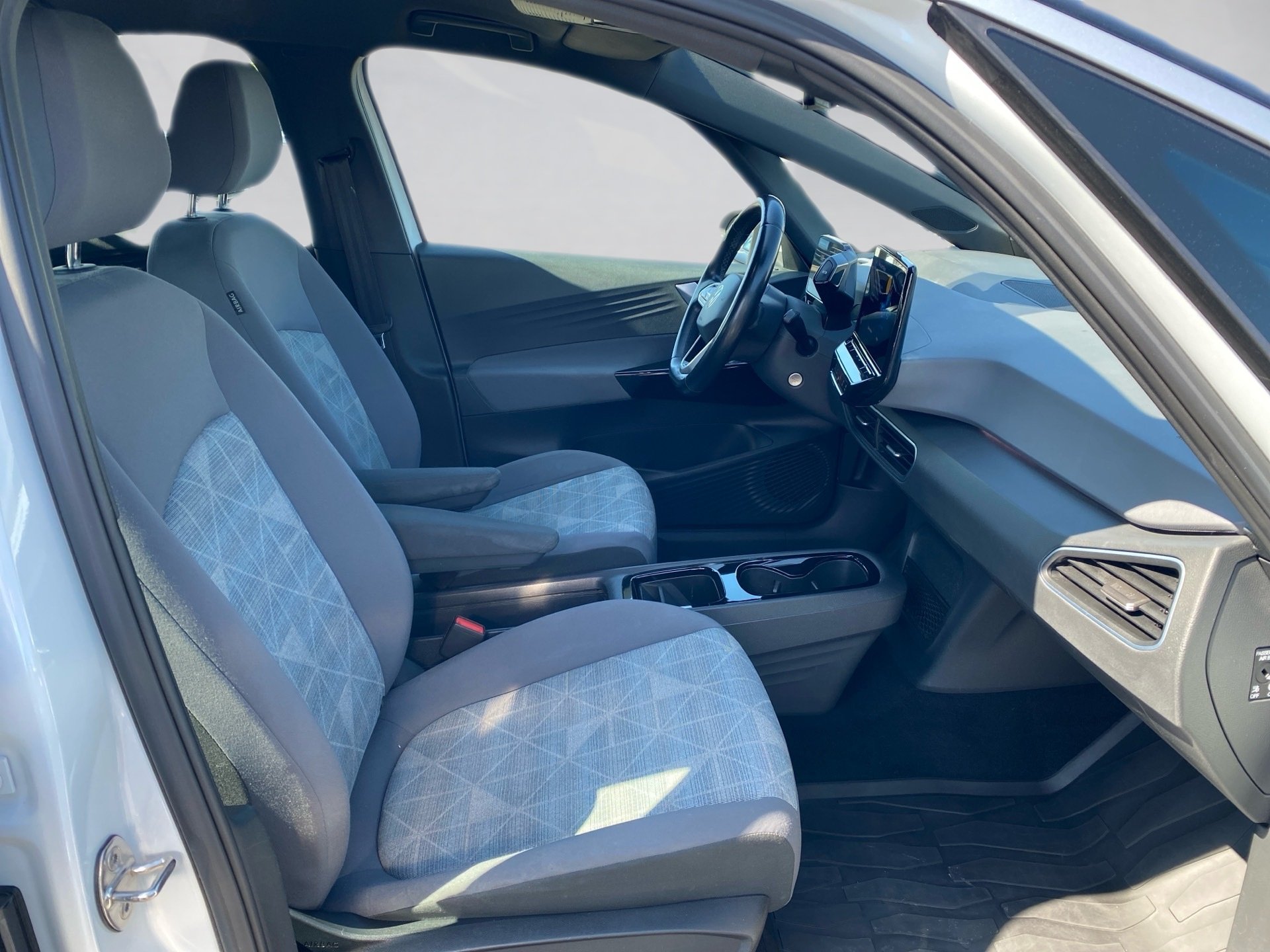 ID.3 Pure Performance City LED Navi SHZ ACC AHK