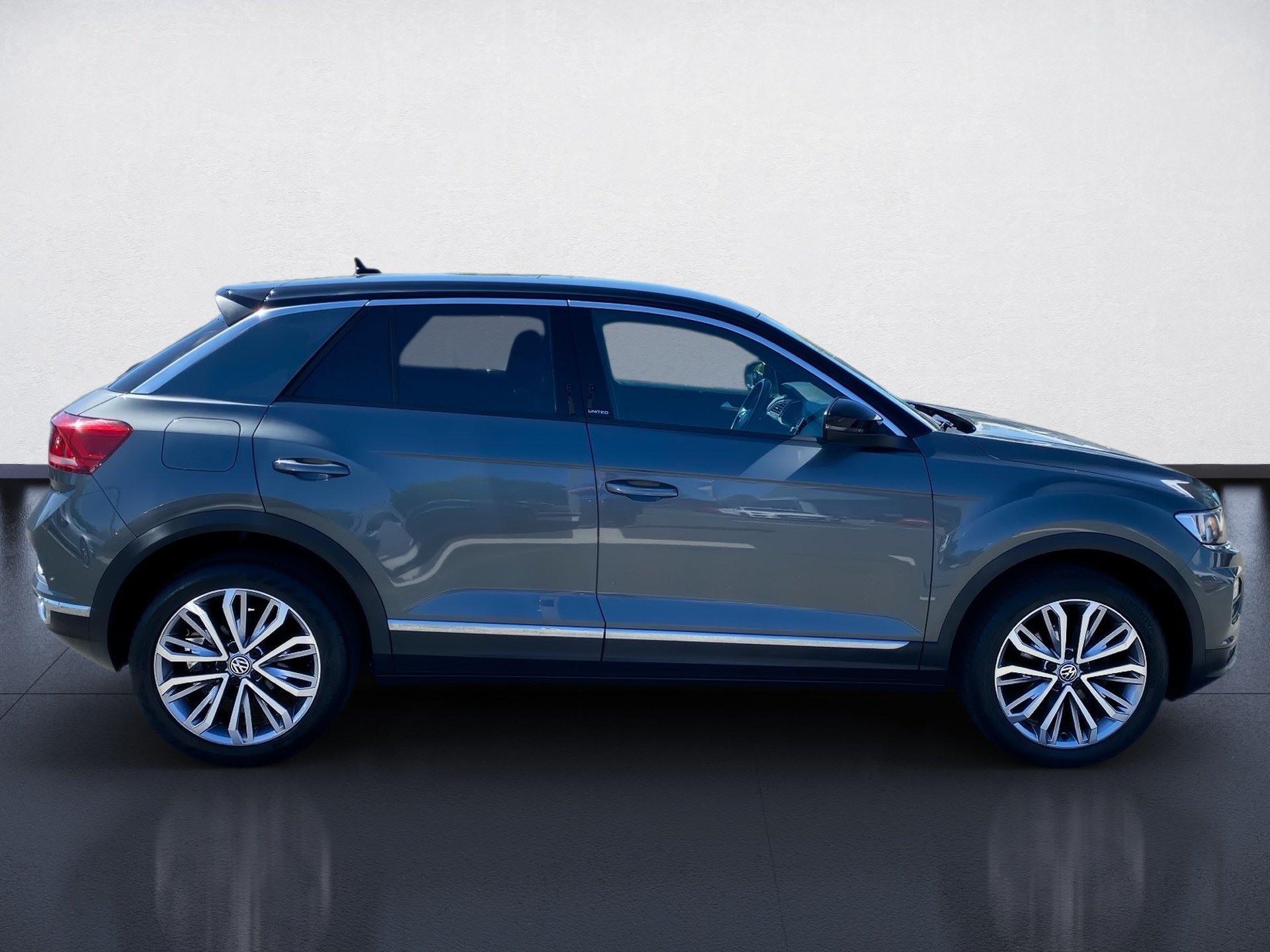 T-Roc 1.5 TSI Style Navi AHK PDC 2xKlima AHK LM