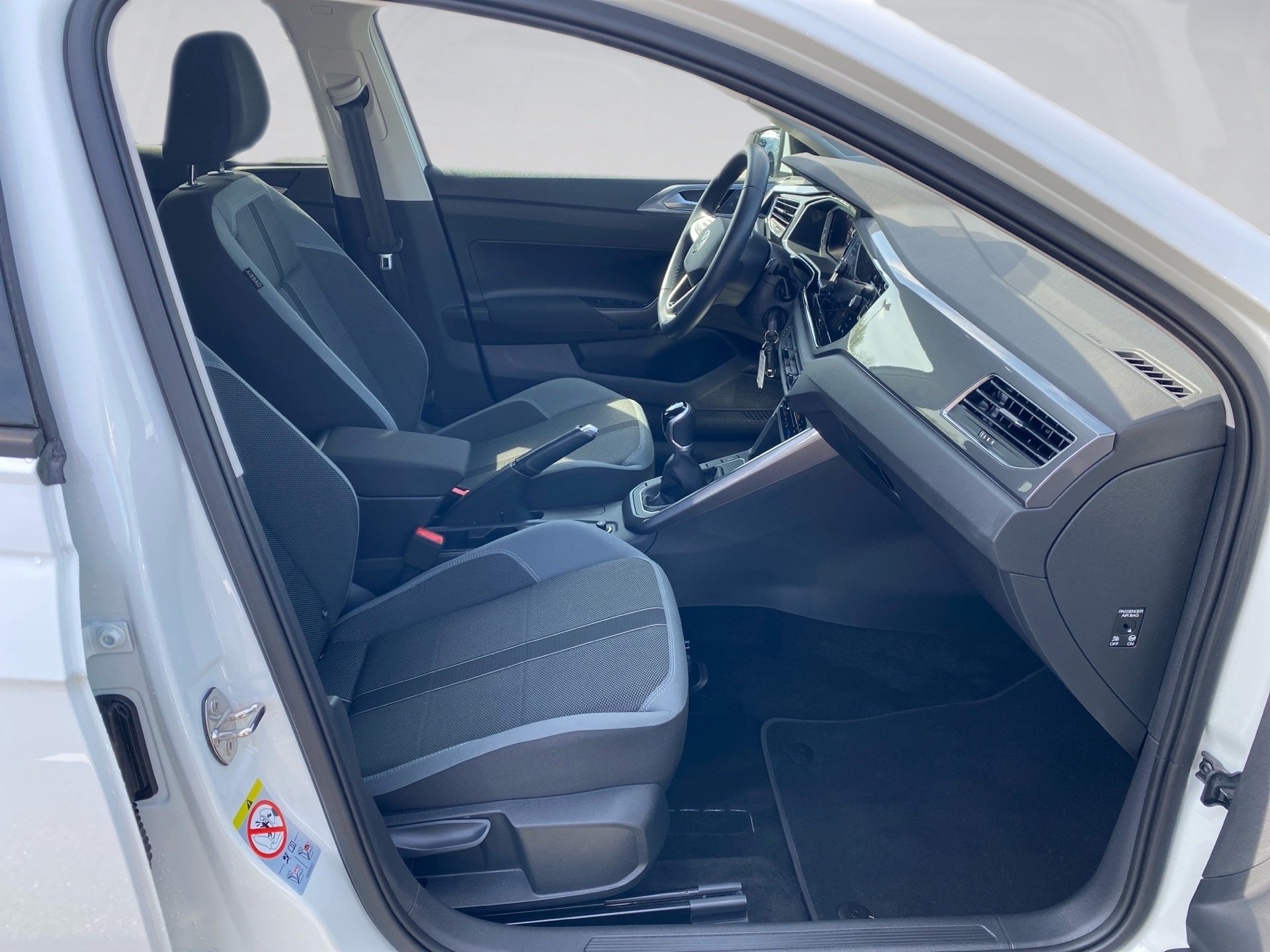 Polo 1.0 TSI Style Matrix Navi PDC SHZ 2xKlima