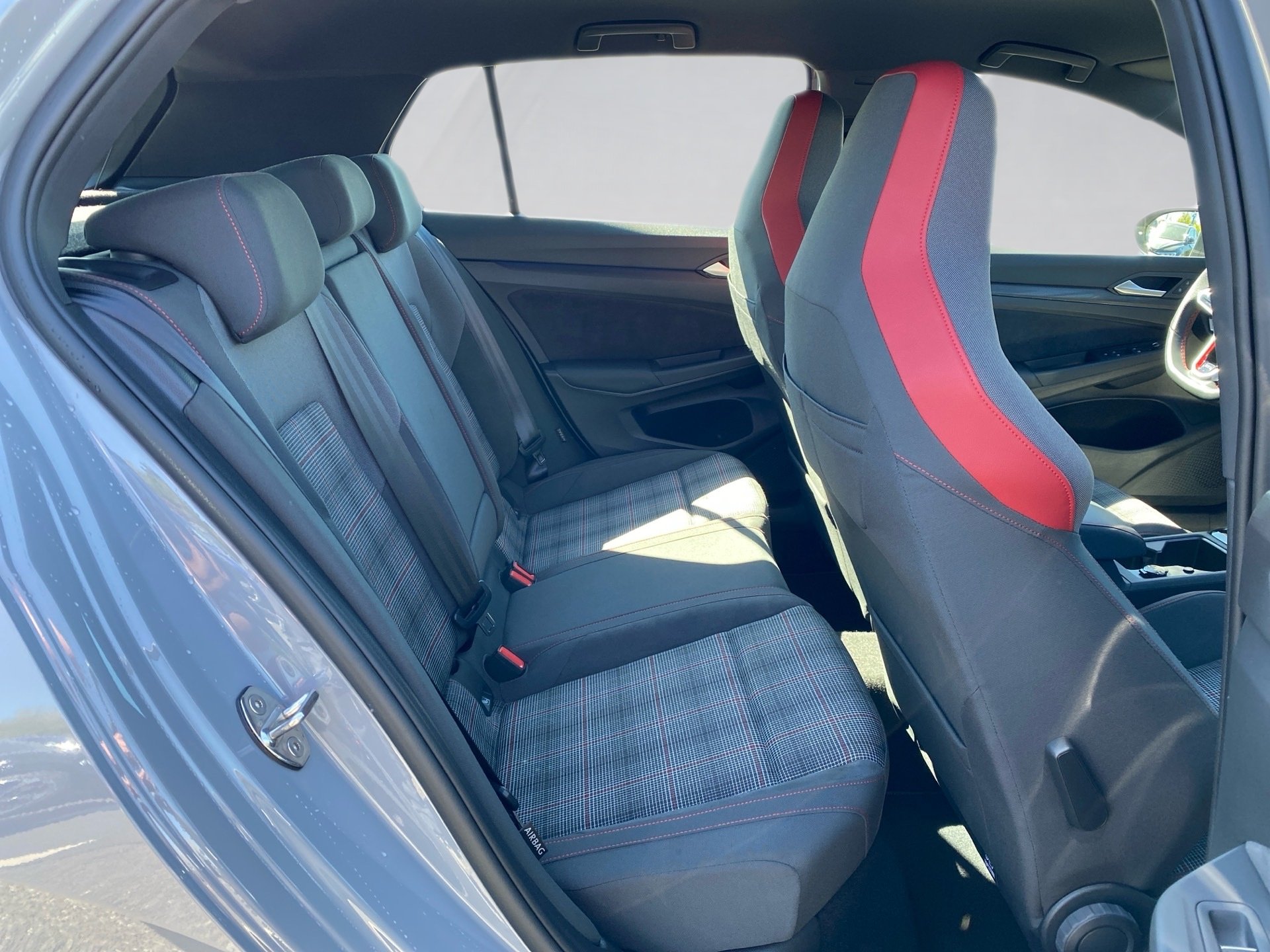 Golf VIII GTI 2.0 TSI DSG LED Navi ACC AHK RFK