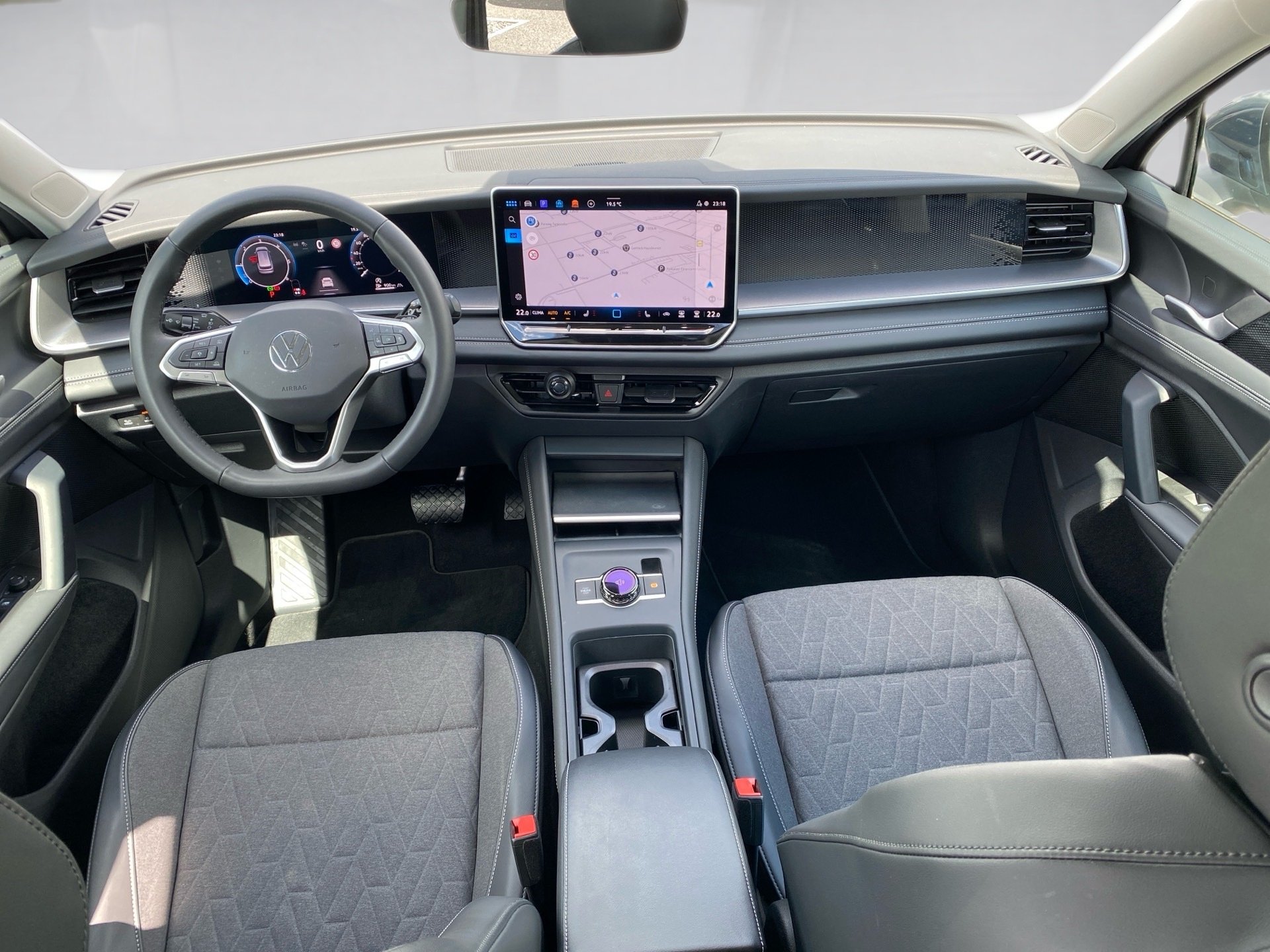 Tayron 2.0 TDI Life 4M DSG HD-Matrix AHK Navi ACC 7-Sitzer