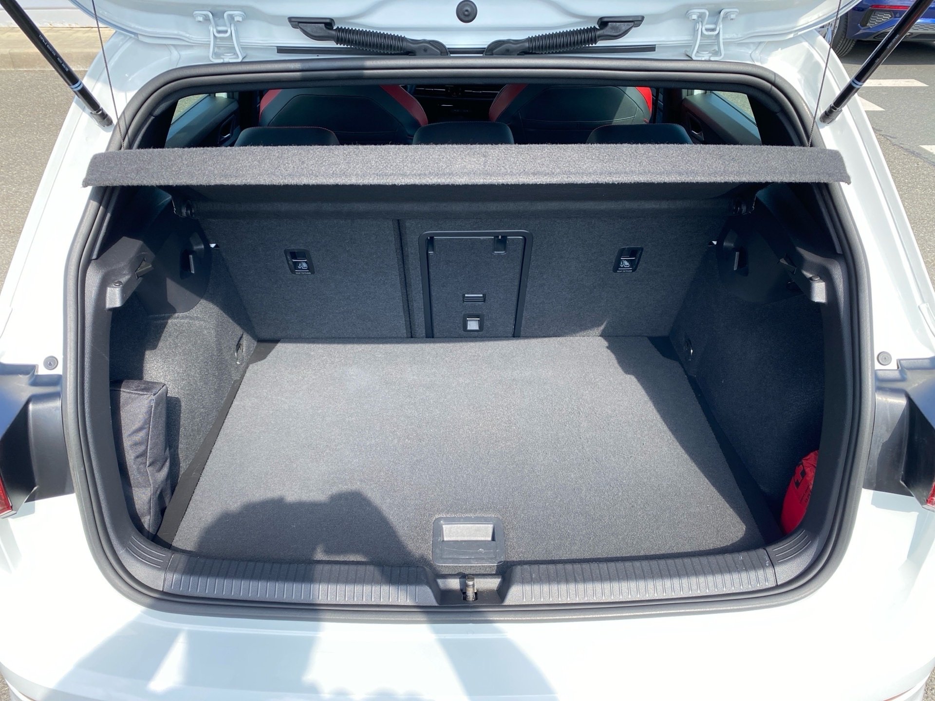 Golf VIII GTI 2.0 TSI Clubsport DSG LED Navi ACC