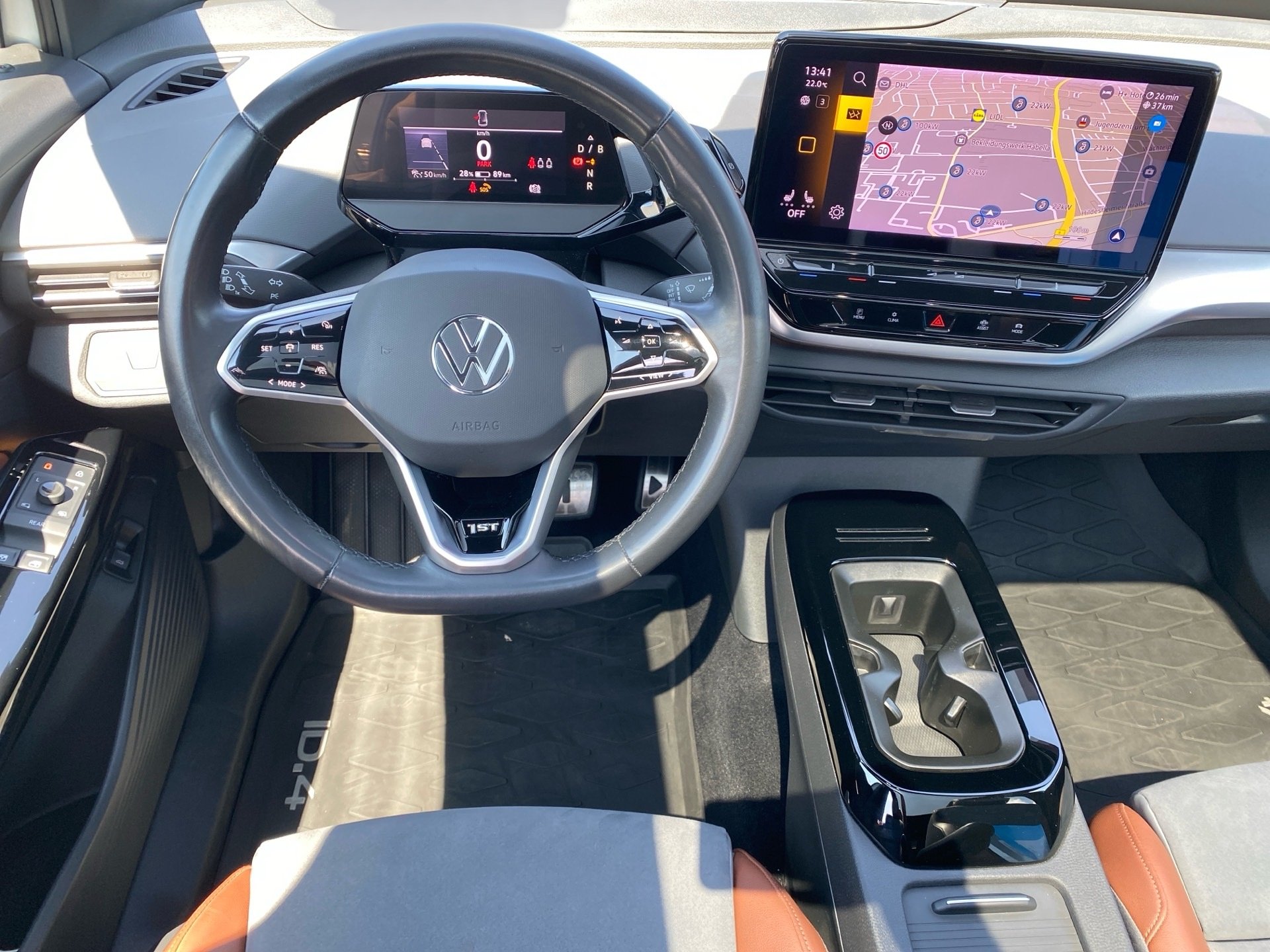 ID.4 Pro Performance 1st Max Matrix Navi ACC HuD Pano 360°