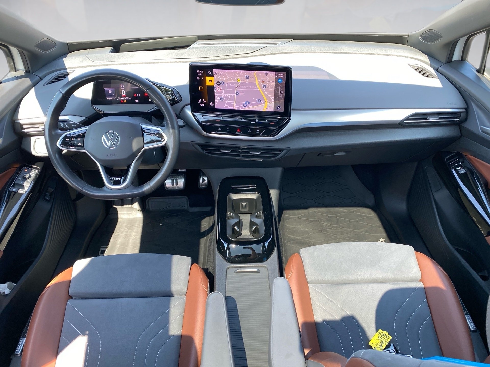 ID.4 Pro Performance 1st Max Matrix Navi ACC HuD Pano 360°