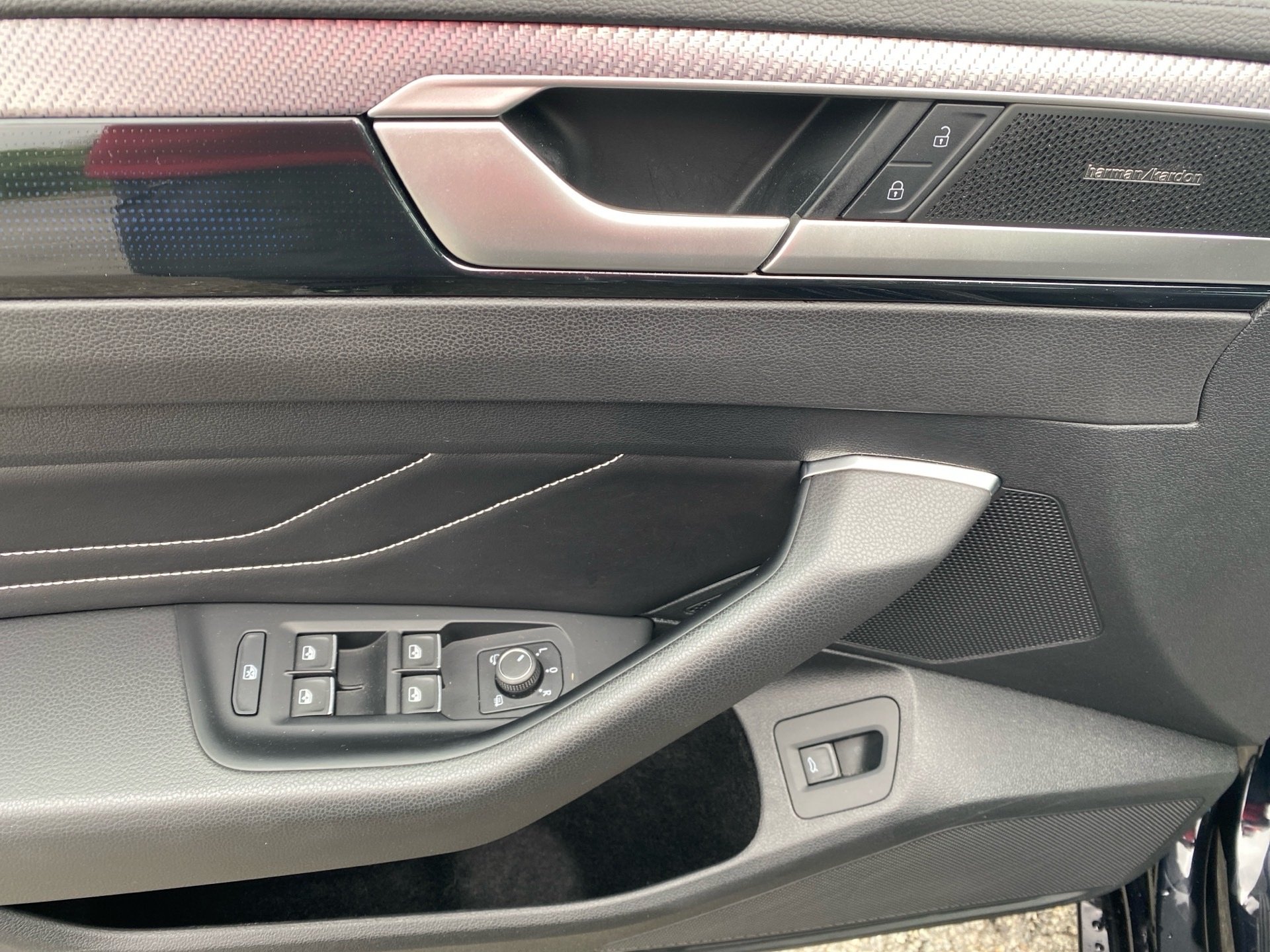 Arteon Shooting Brake 2.0 TSI 4M DSG R-Line AHK Pano Leder Standhzg.
