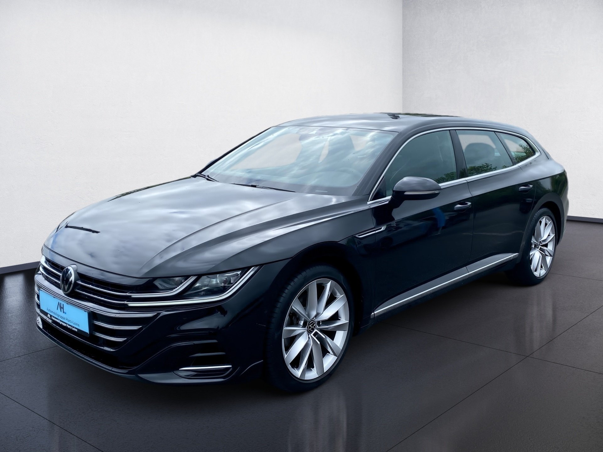 Arteon Shooting Brake 2.0 TSI 4M DSG R-Line AHK Pano Leder Standhzg.