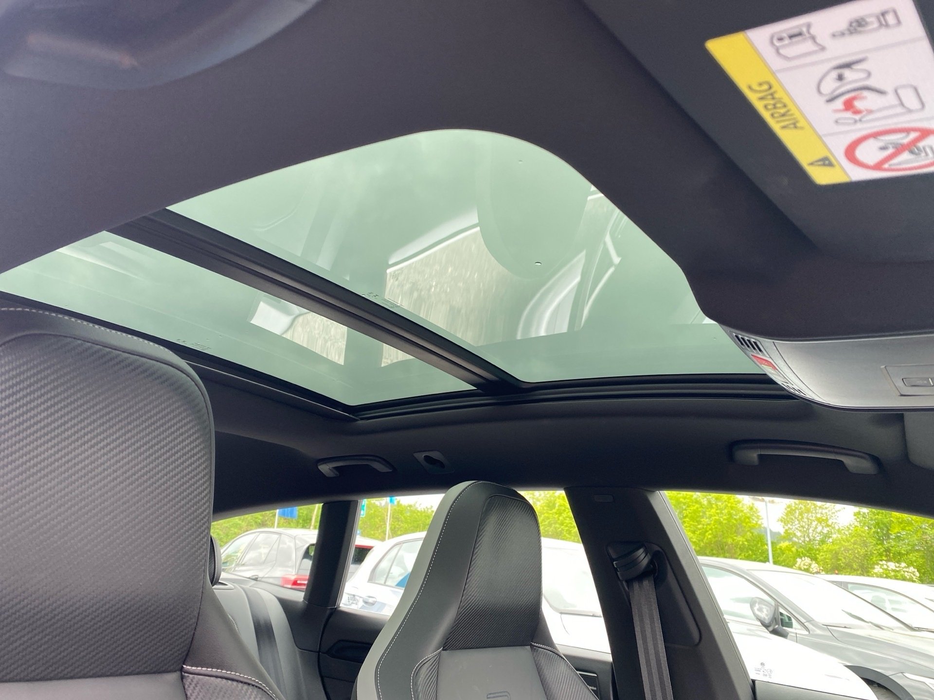 Arteon Shooting Brake 2.0 TSI 4M DSG R-Line AHK Pano Leder Standhzg.