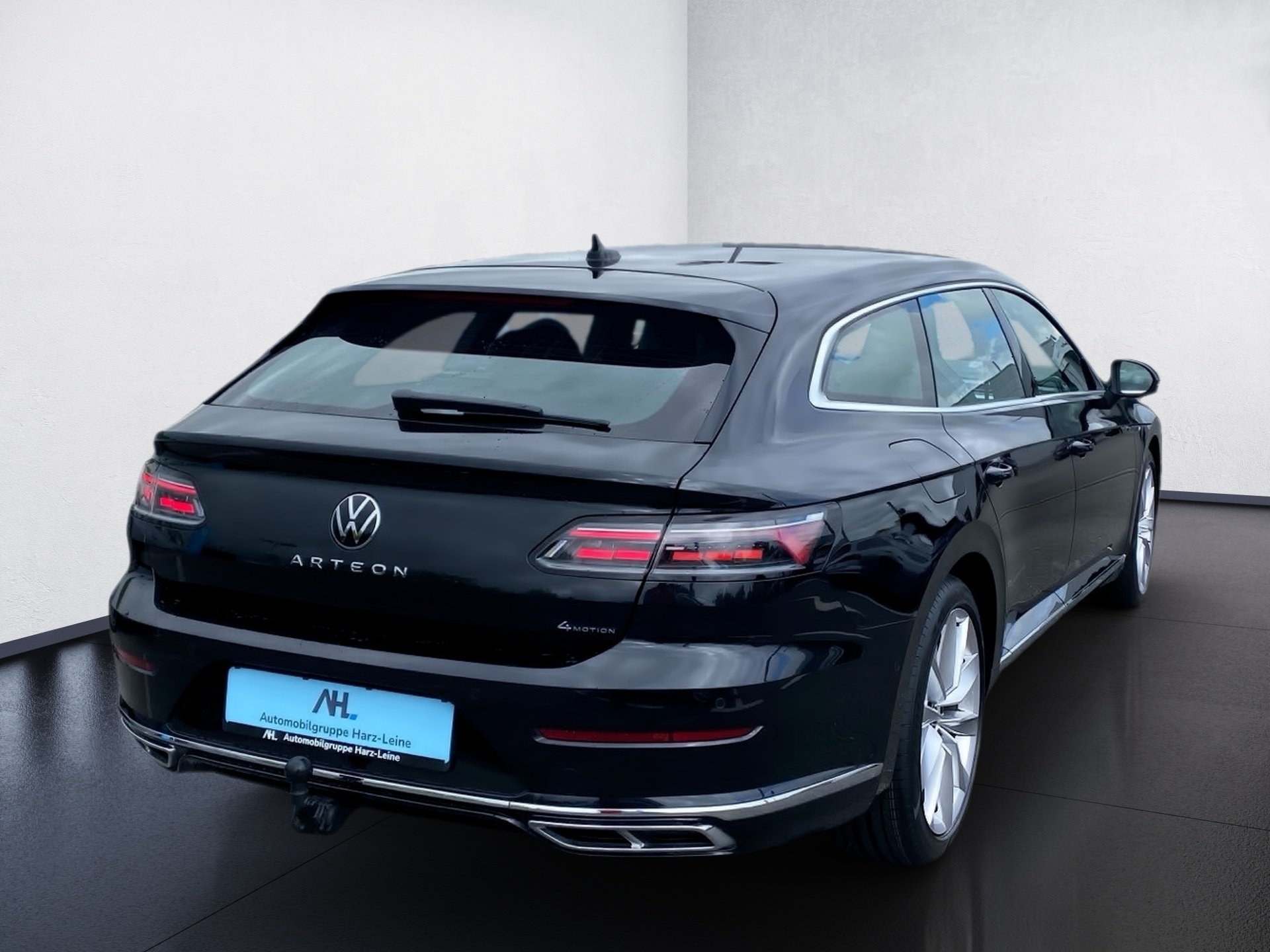 Arteon Shooting Brake 2.0 TSI 4M DSG R-Line AHK Pano Leder Standhzg.