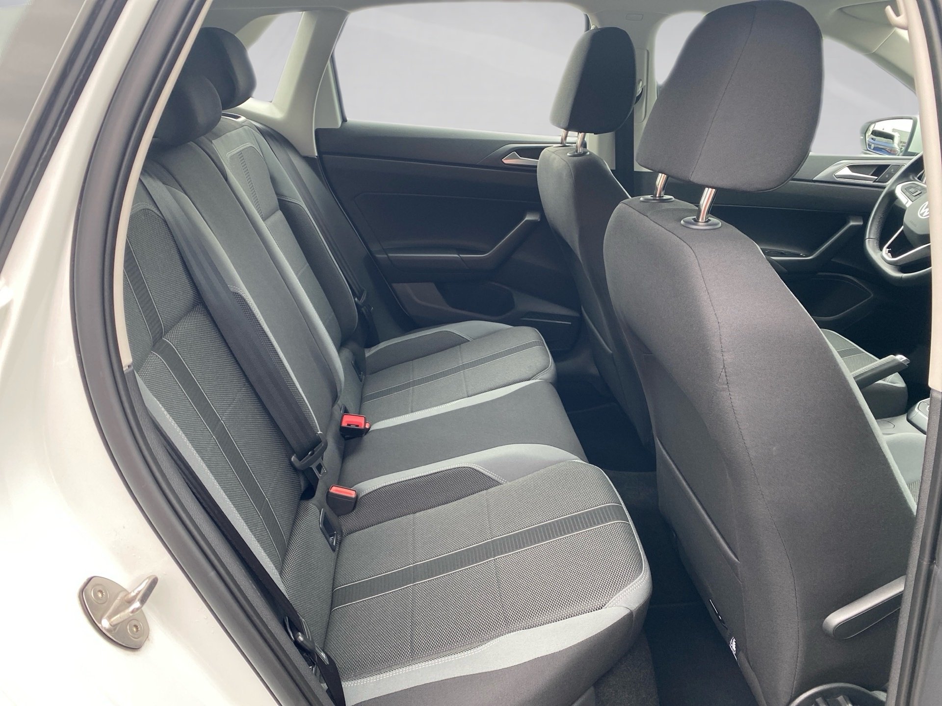Polo 1.0 TSI Style DSG Matrix PDC SHZ App-Connect