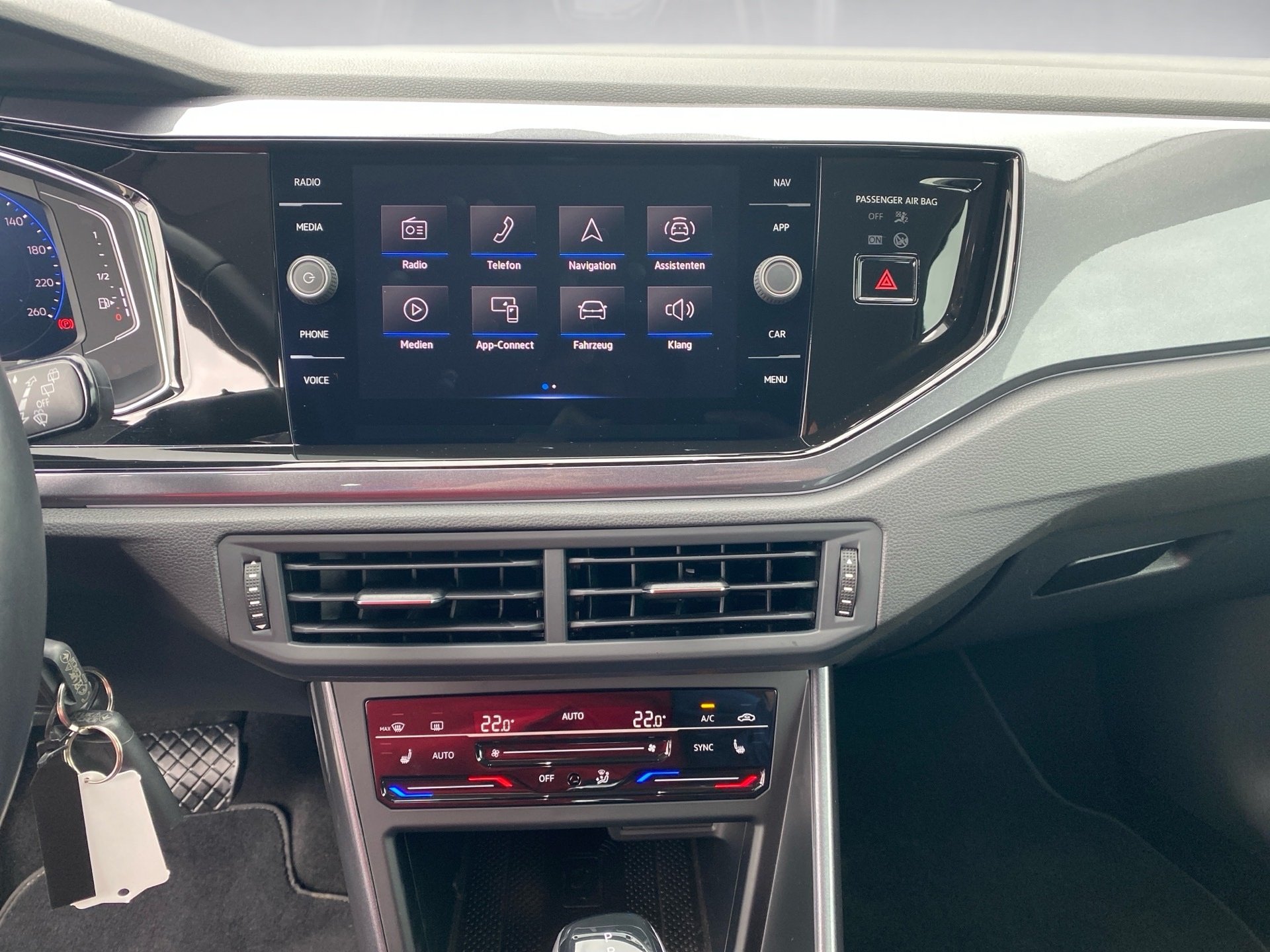 Polo 1.0 TSI Style DSG Matrix PDC SHZ App-Connect