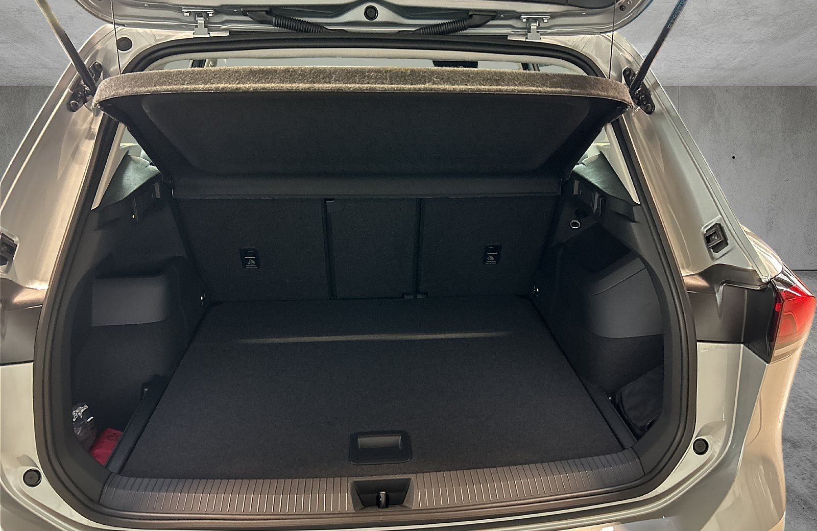 Tiguan Life 1.5 l eTSI DSG 360 ACC AHK AUT