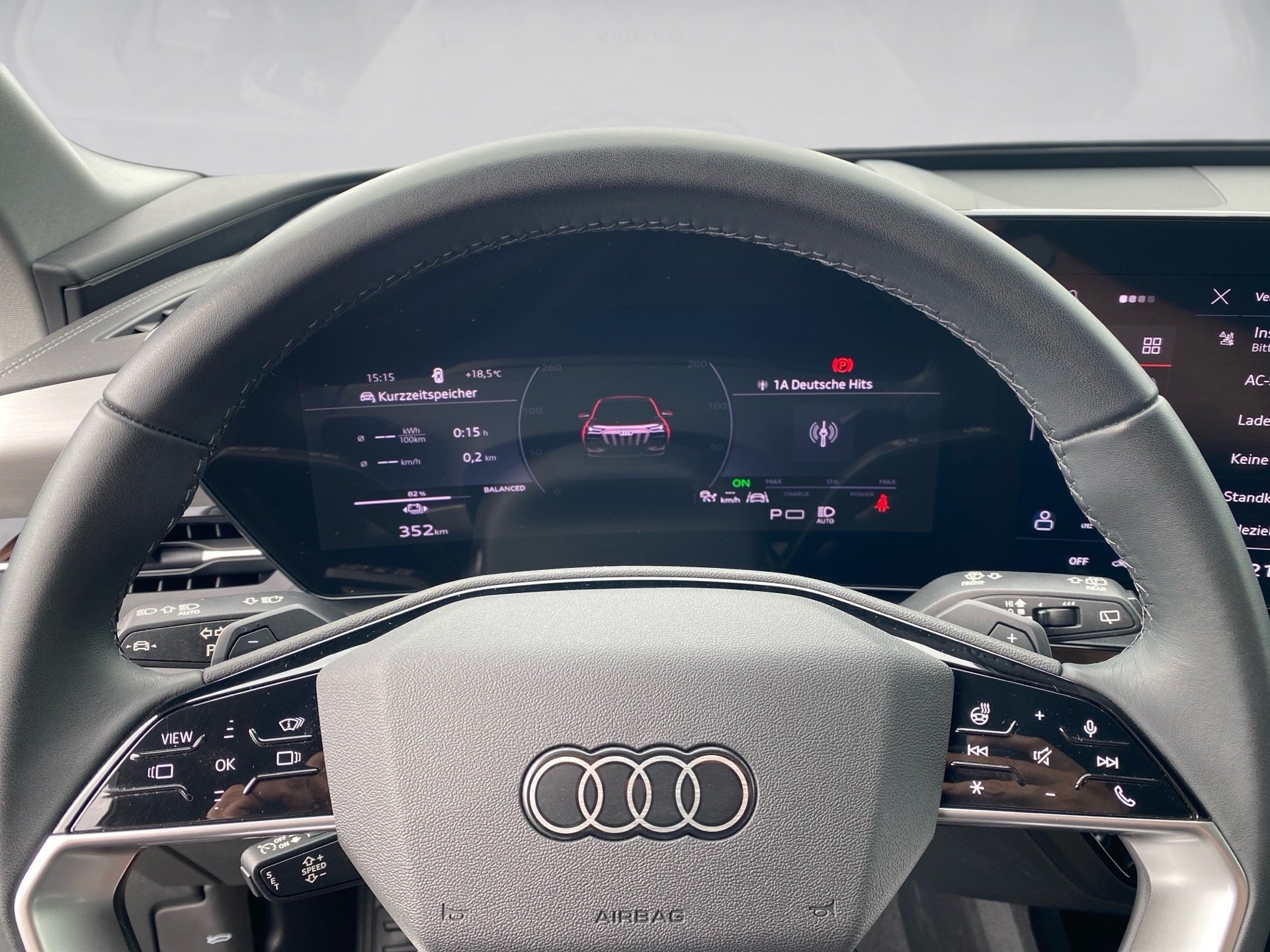 Q6 e-tron quattro Matrix HuD 360° ACC B&O SHZ v+h