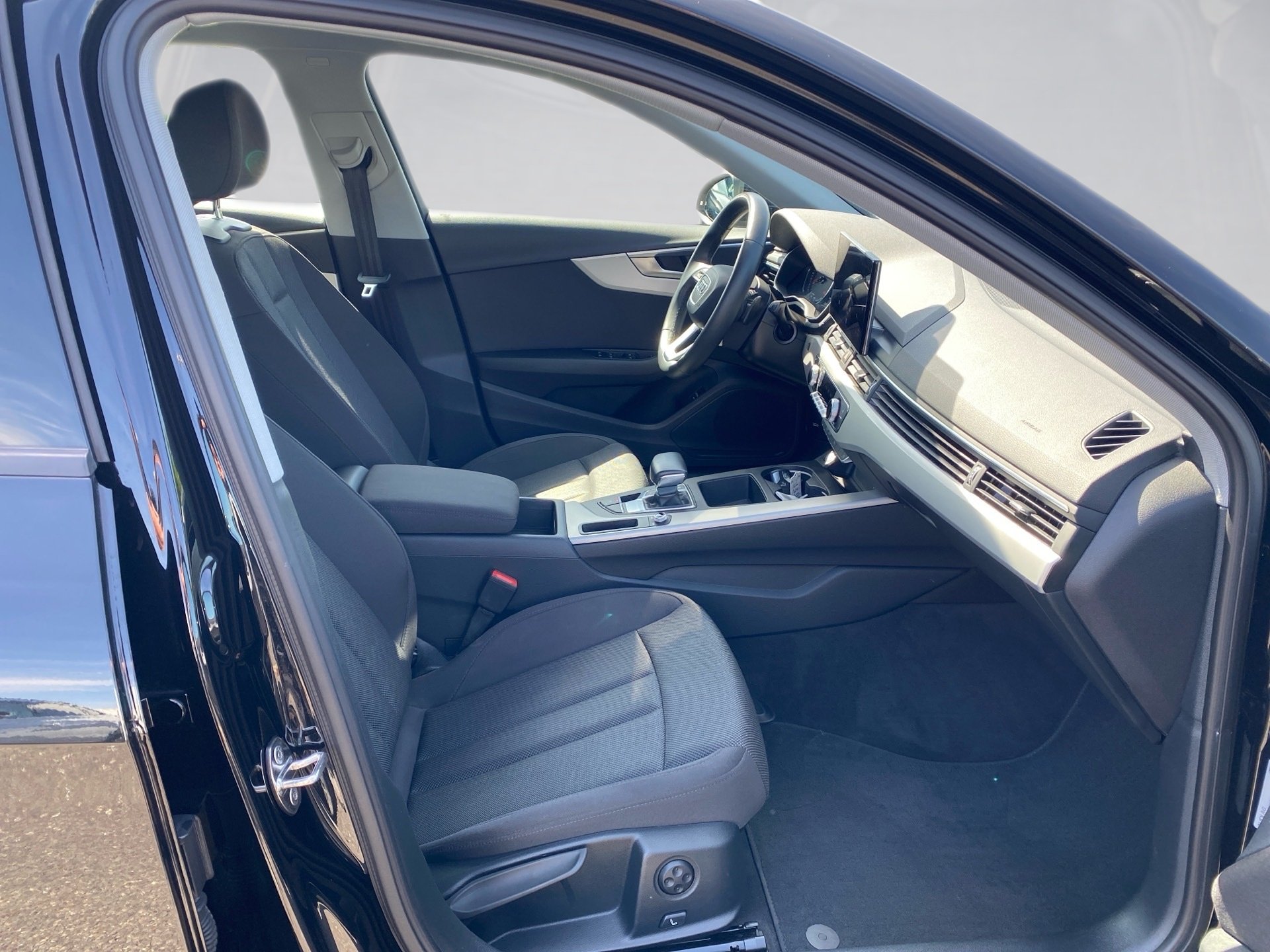 A4 Avant 35 TDI S line S-tronic LED Navi ACC PDC