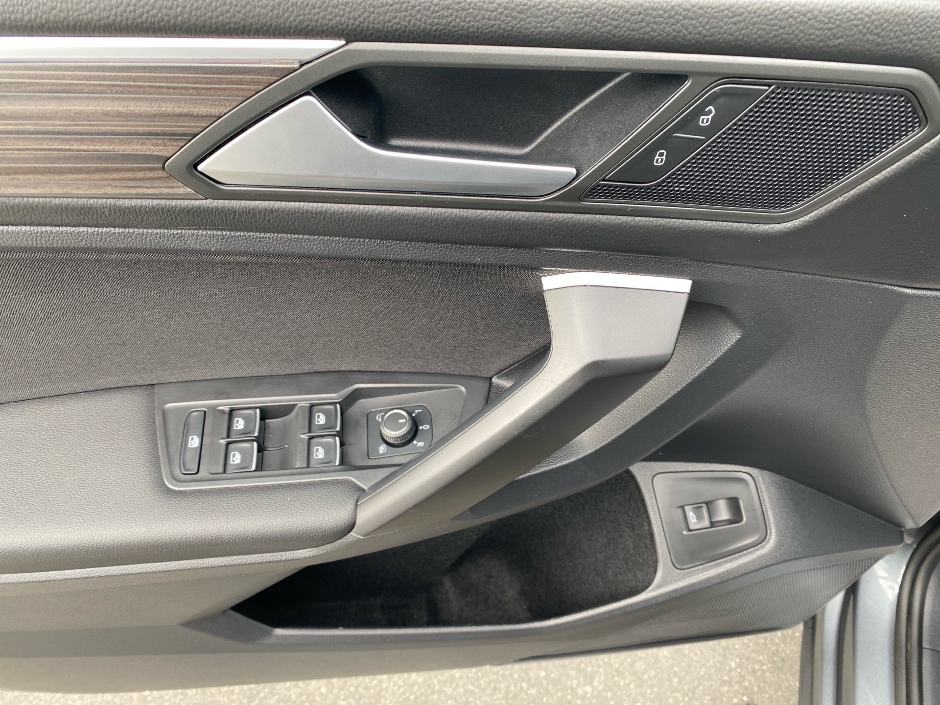 Tiguan Allspace 1.5 TSI Life DSG LED Navi ACC AHK Pano