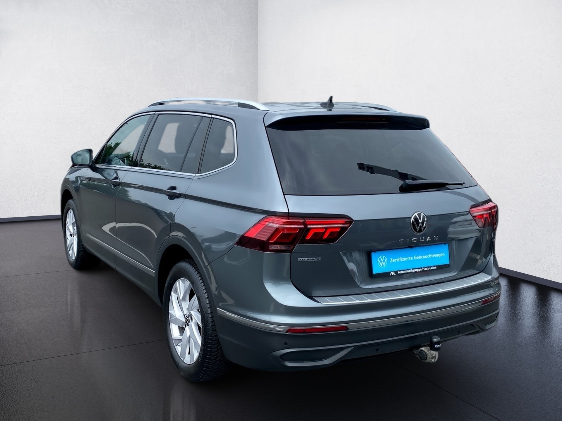 Tiguan Allspace 1.5 TSI Life DSG LED Navi ACC AHK Pano