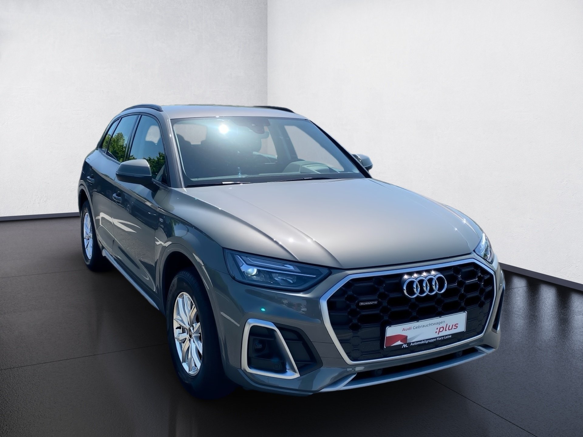 Q5 40 TDI S line quattro S-tronic LED Navi HuD Leder AHK