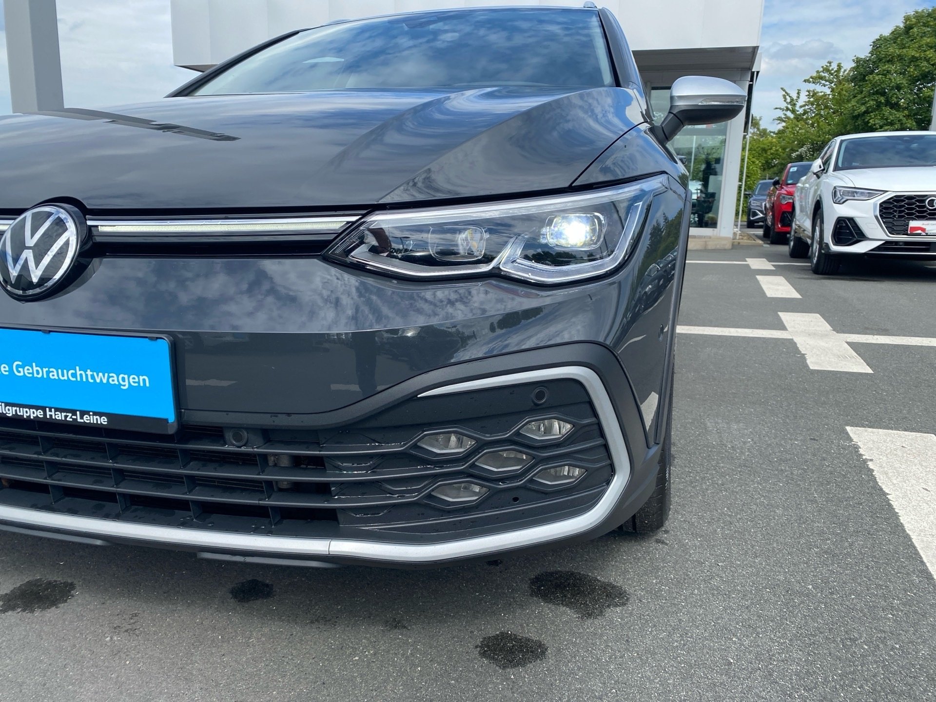 Golf VIII Variant 2.0 TDI Alltrack 4M DSG LED Navi ACC RFK