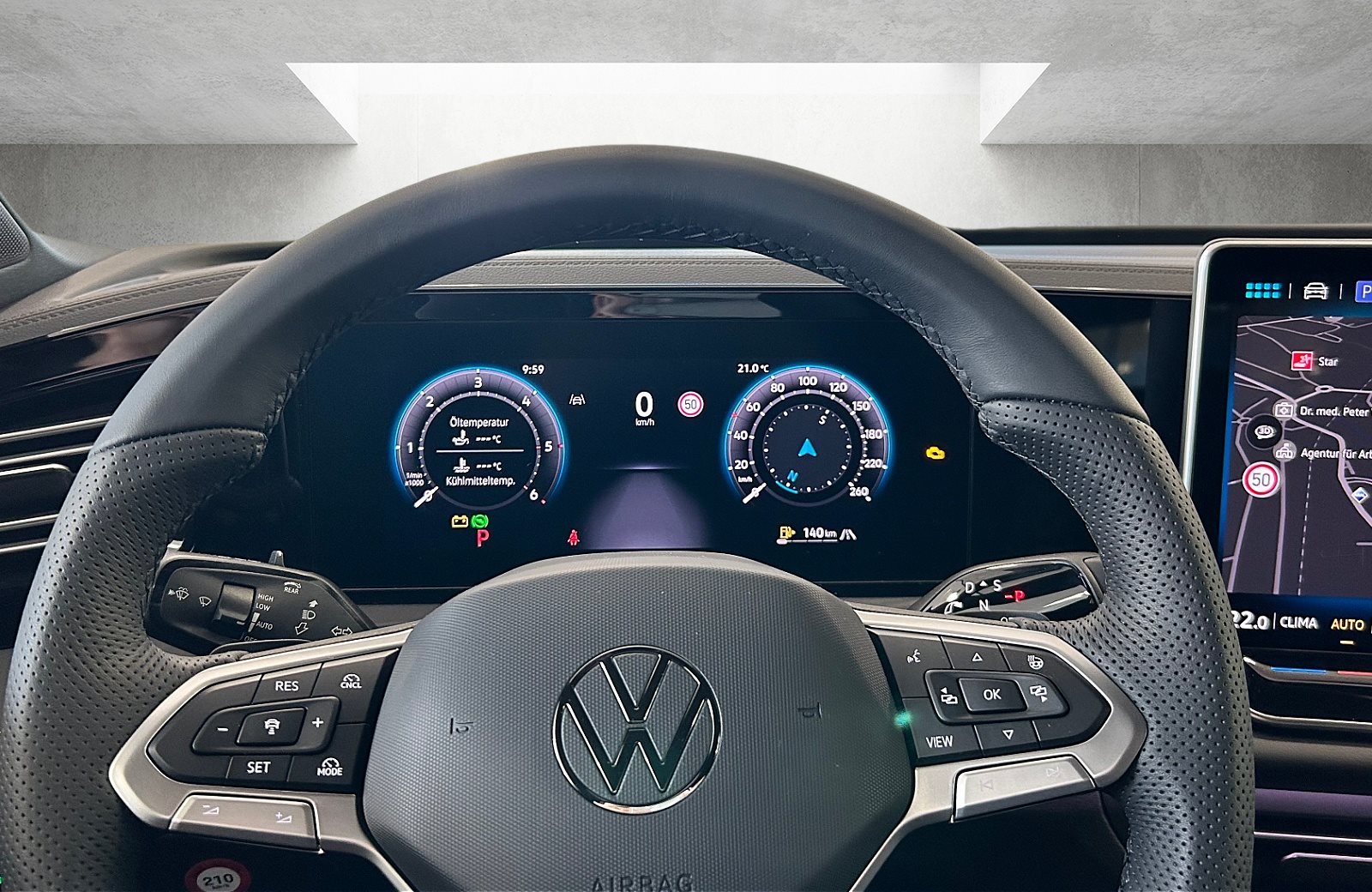 Tiguan R-Line 2.0 l TDI DSG 360 ACC AHK AUT Kam.