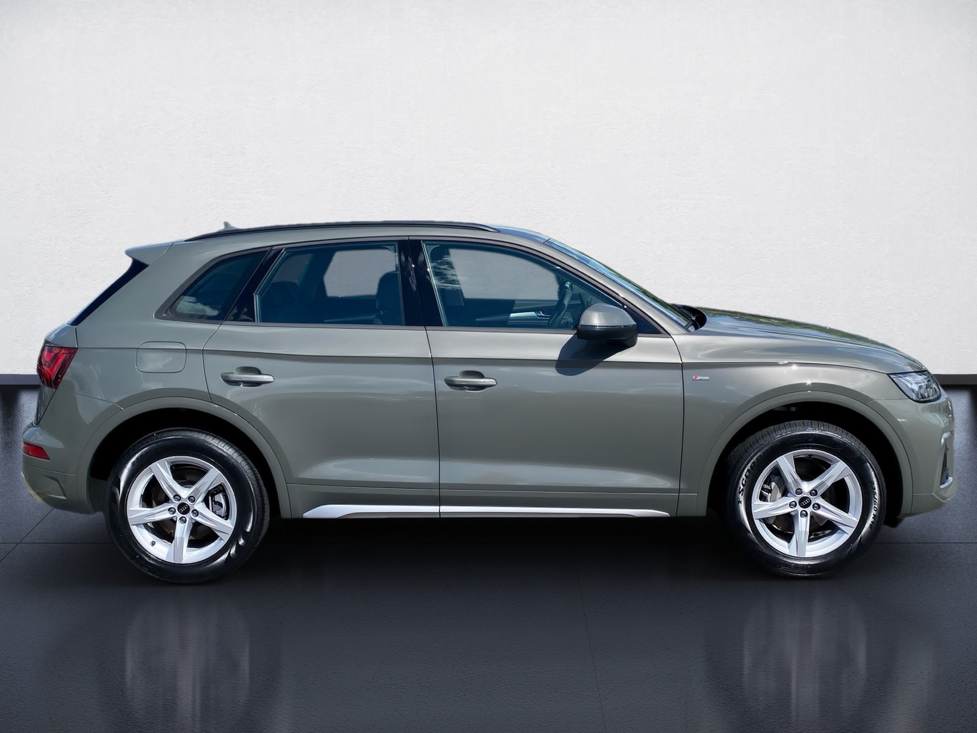 Q5 40 TDI S line quattro S-tronic LED Navi HuD AHK Leder
