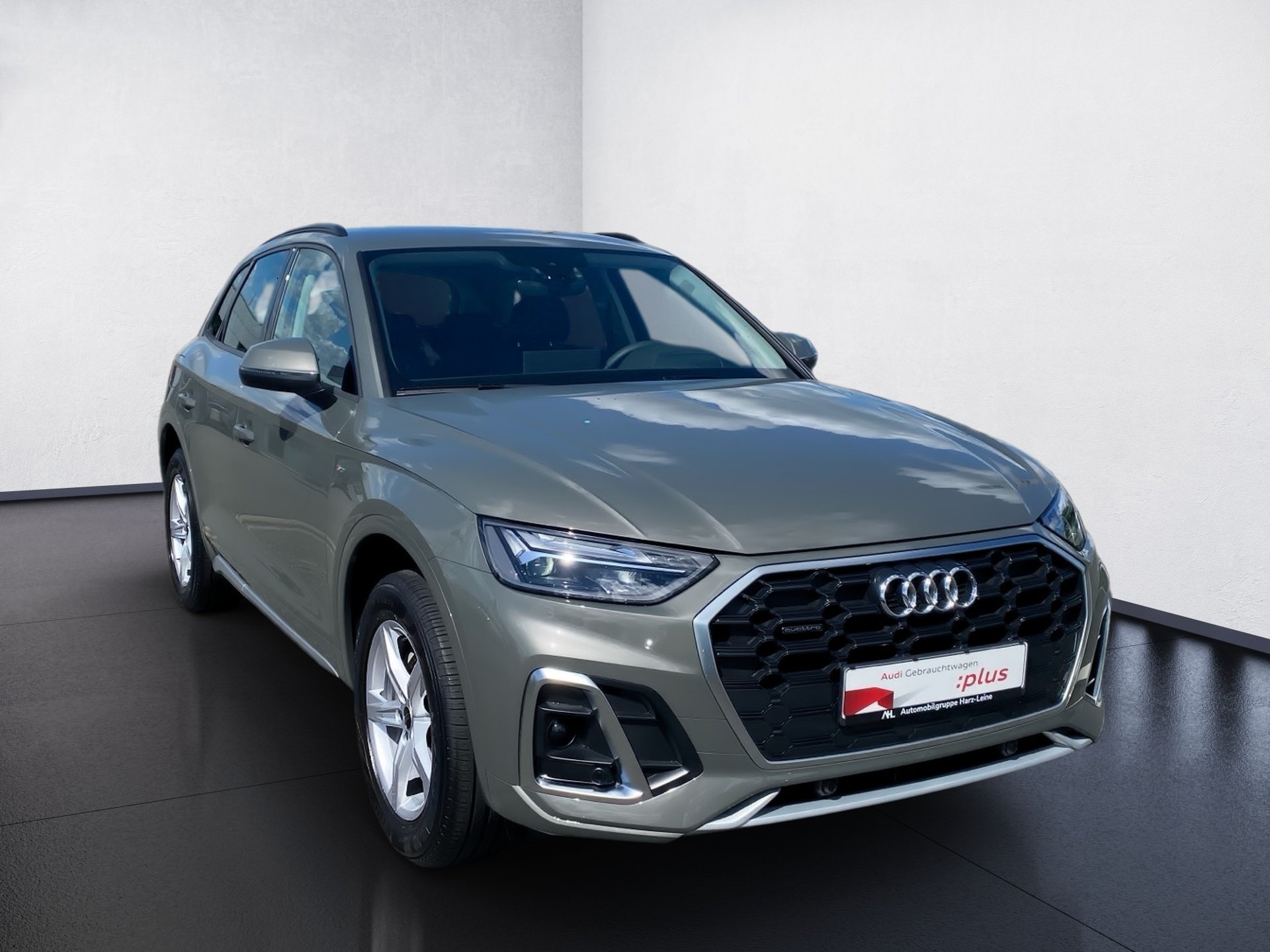 Q5 40 TDI S line quattro S-tronic LED Navi HuD AHK Leder